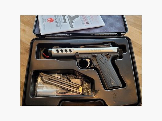 RUGER Mark IV™ 22/45™ Lite (optics ready) Kleinkaliber-Pistole