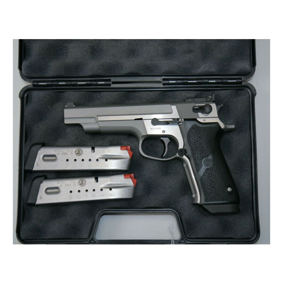 Smith & Wesson	 5906 Performance Center