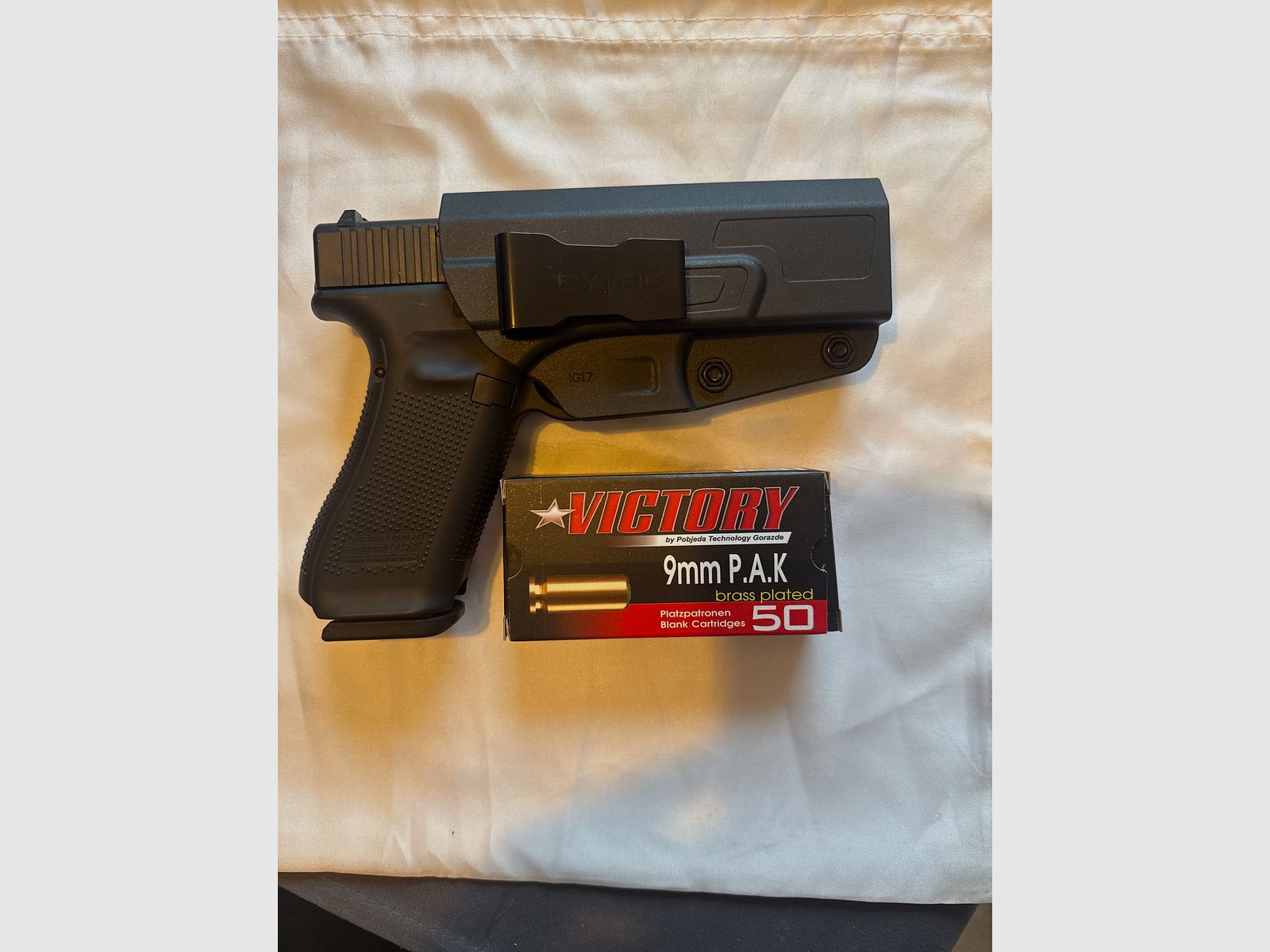 Umarex Glock 17 Gen5 9mm P.A.K. – rápido nuevo, Cytac Holster + 50 disparos