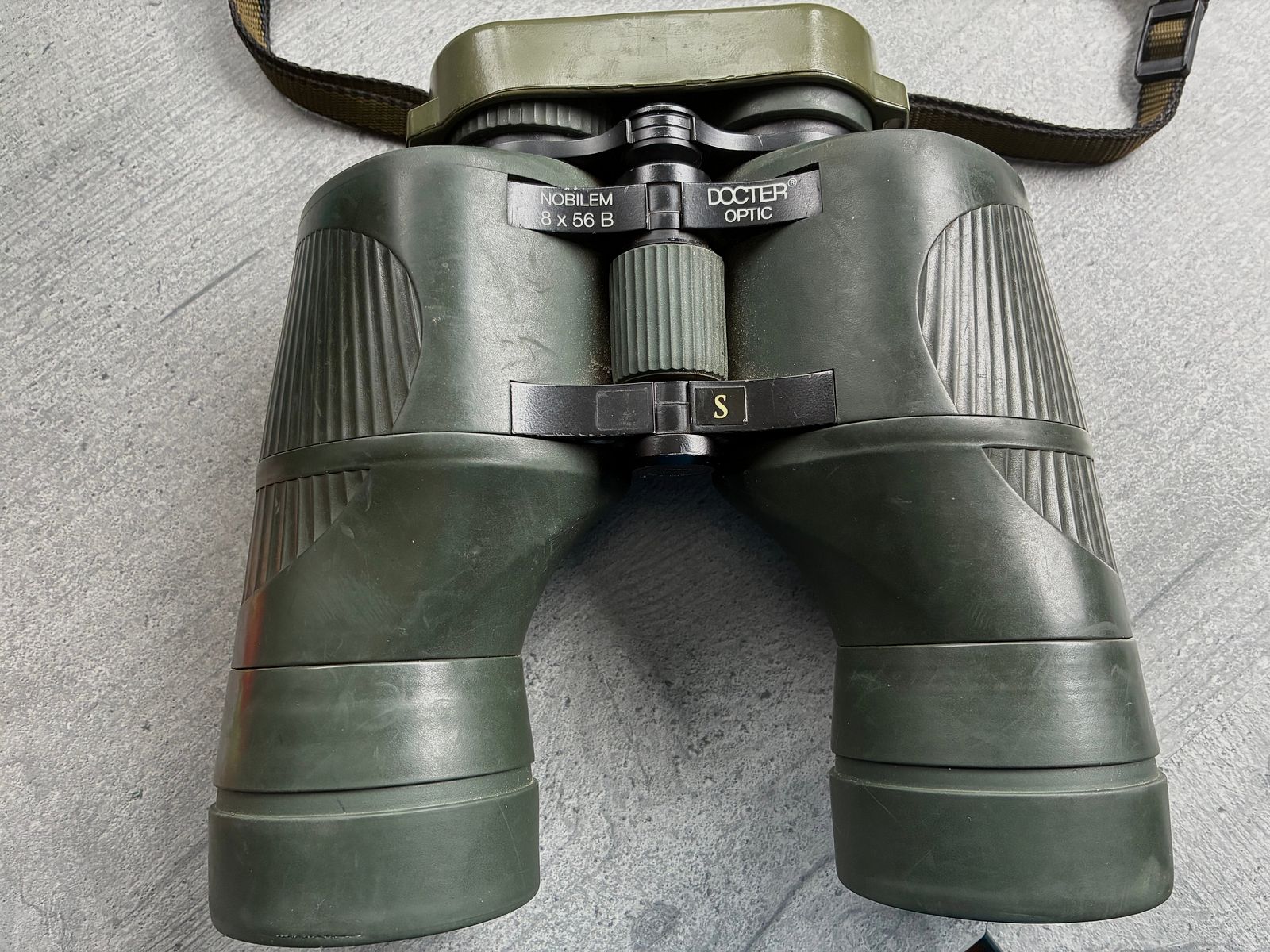 Verrekijker DOCTER Optic Nobilem 8x56 B /GA, dennen groen