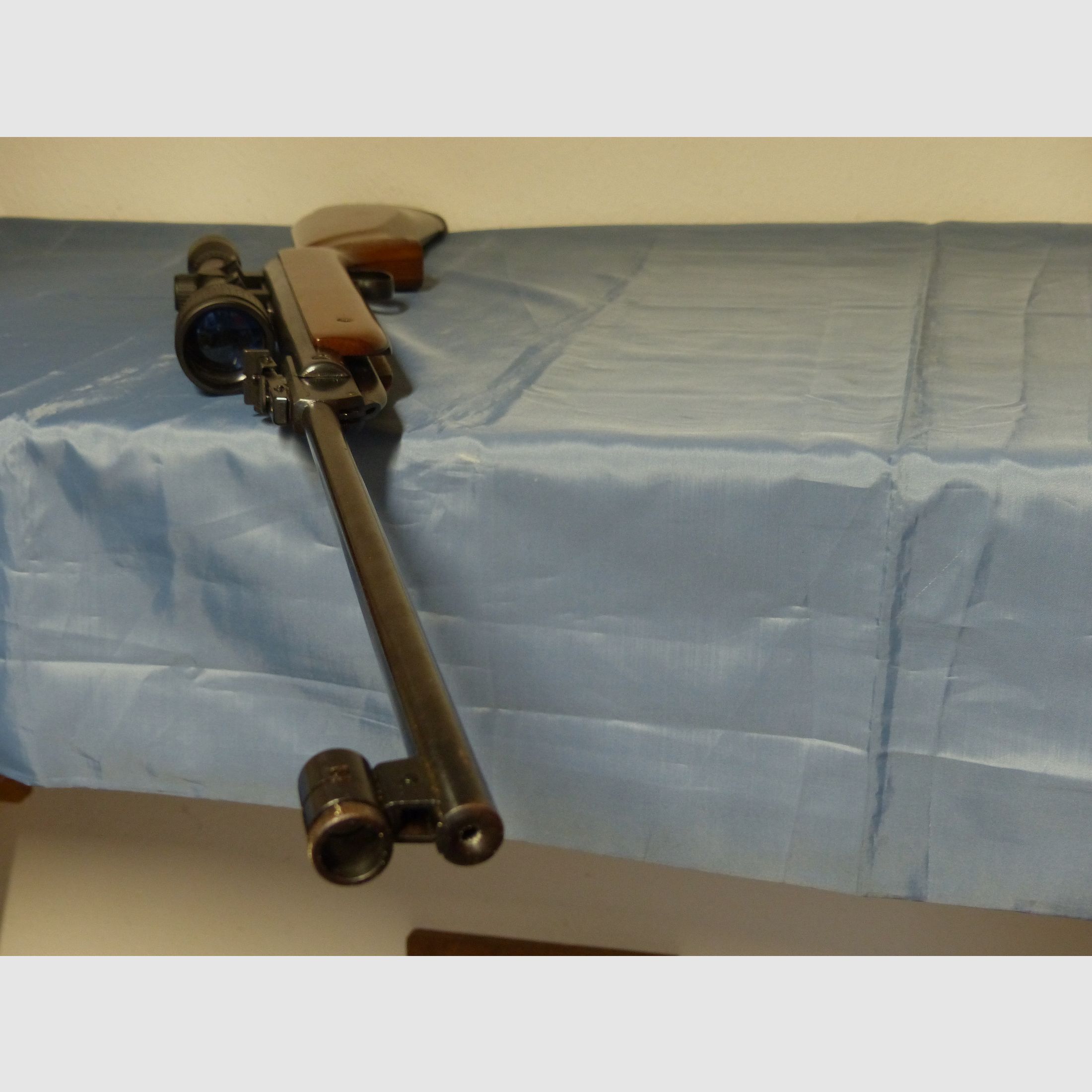 Carabina de aire comprimido Diana modelo 35 con mira telescópica Cal. 4,5 mm en estado como nuevo