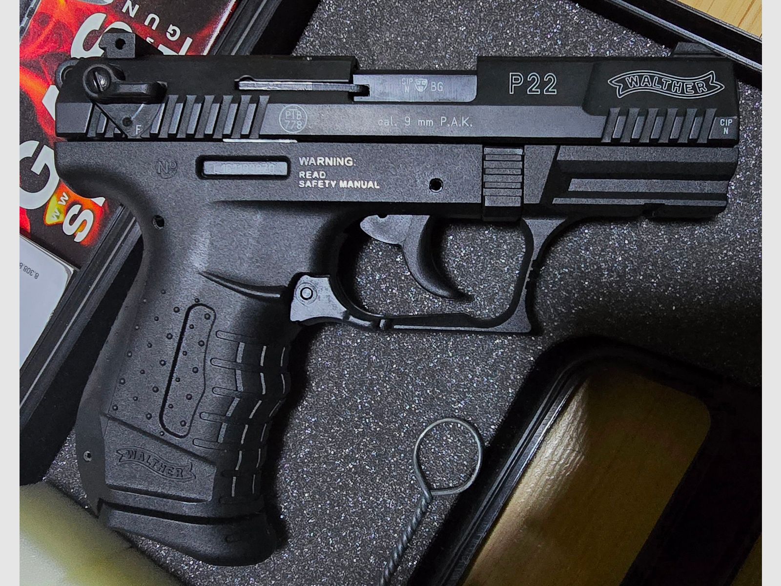 Walther P22 Classic Pistolet d'alarme 9mm PAK