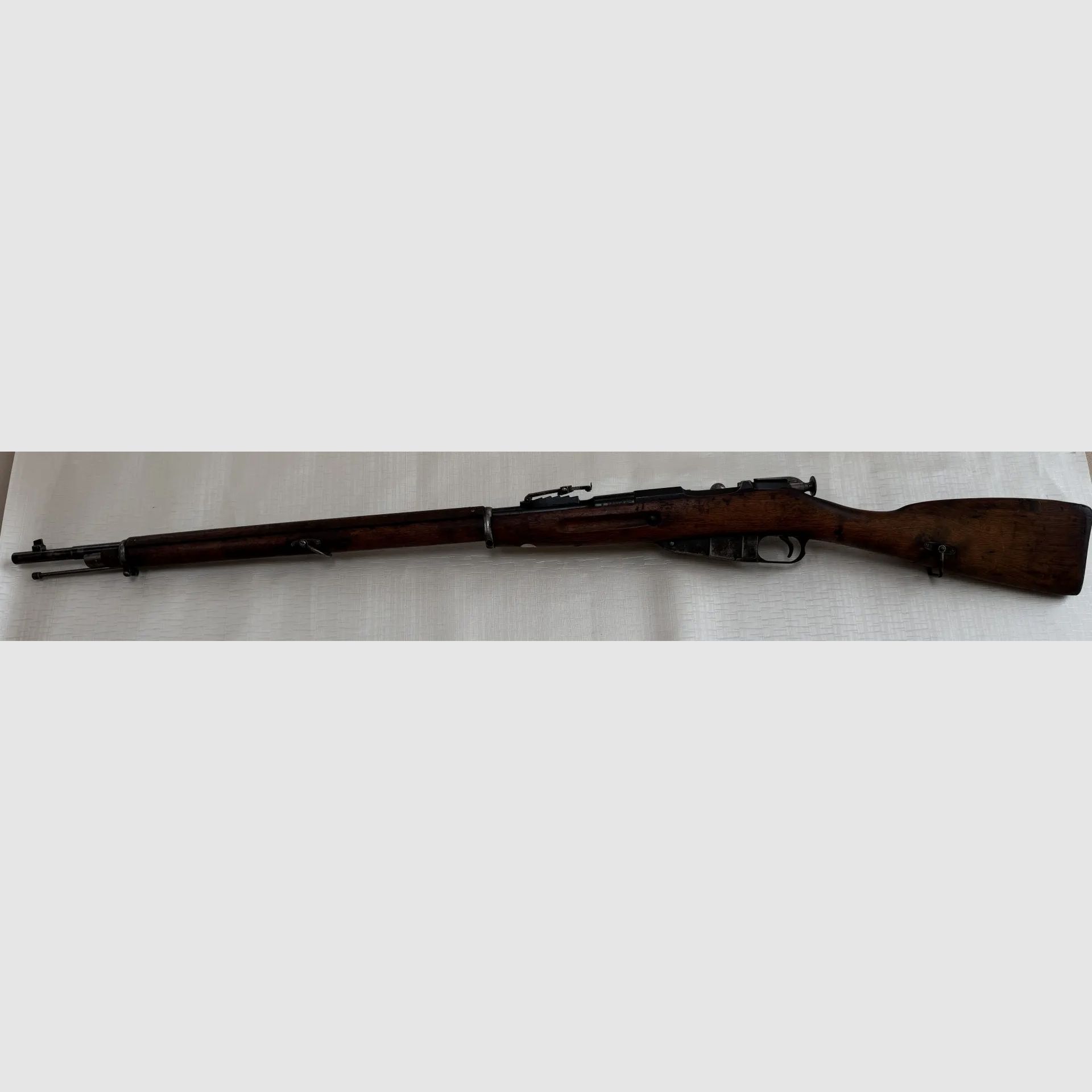 Mosin Nagant M1891/24 – SIG Neuhausen (Société industrielle suisse) calibre 7,62x54R
