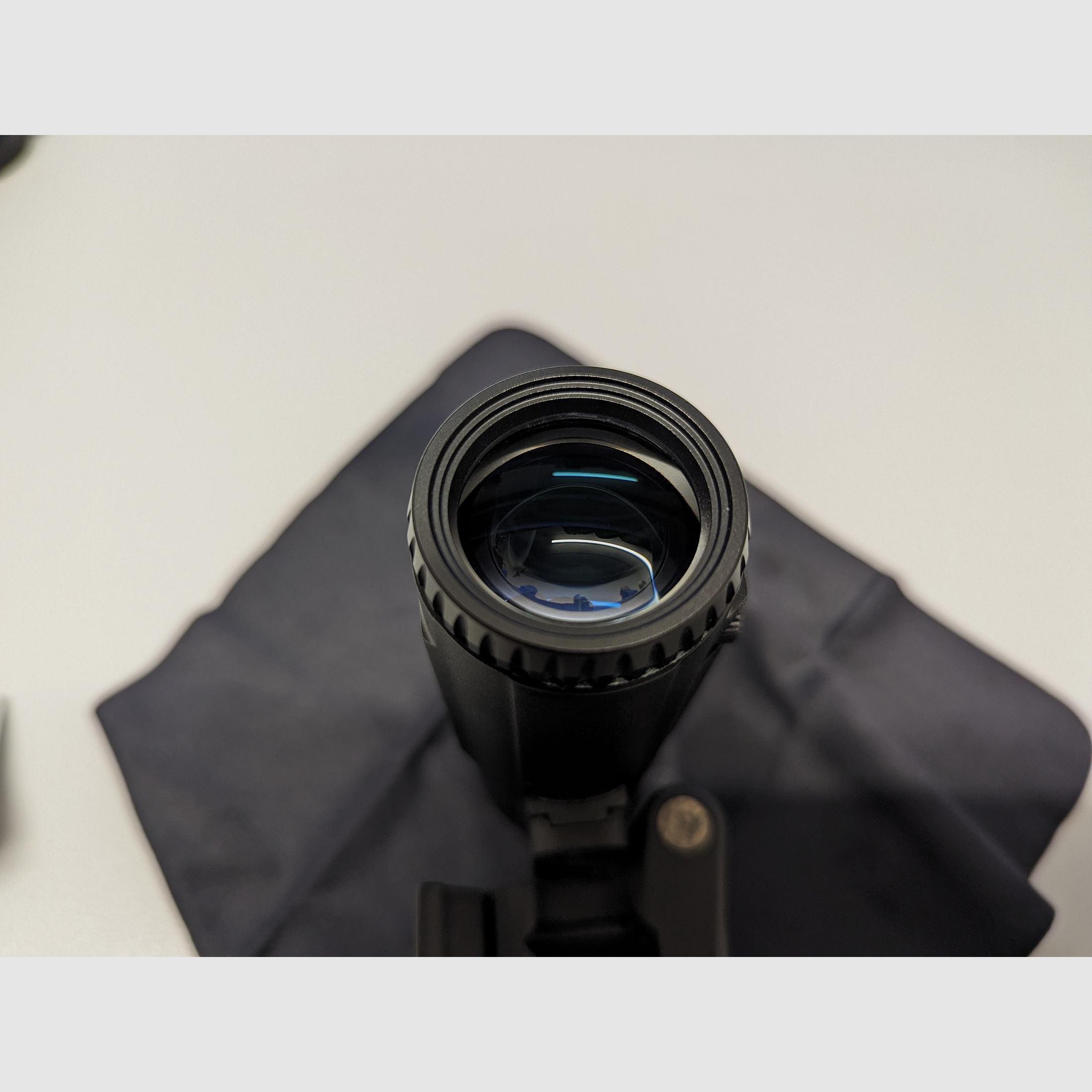 Neuwertiger Vortex Micro 6x Magnifier Rotpunkt Reflex Holo