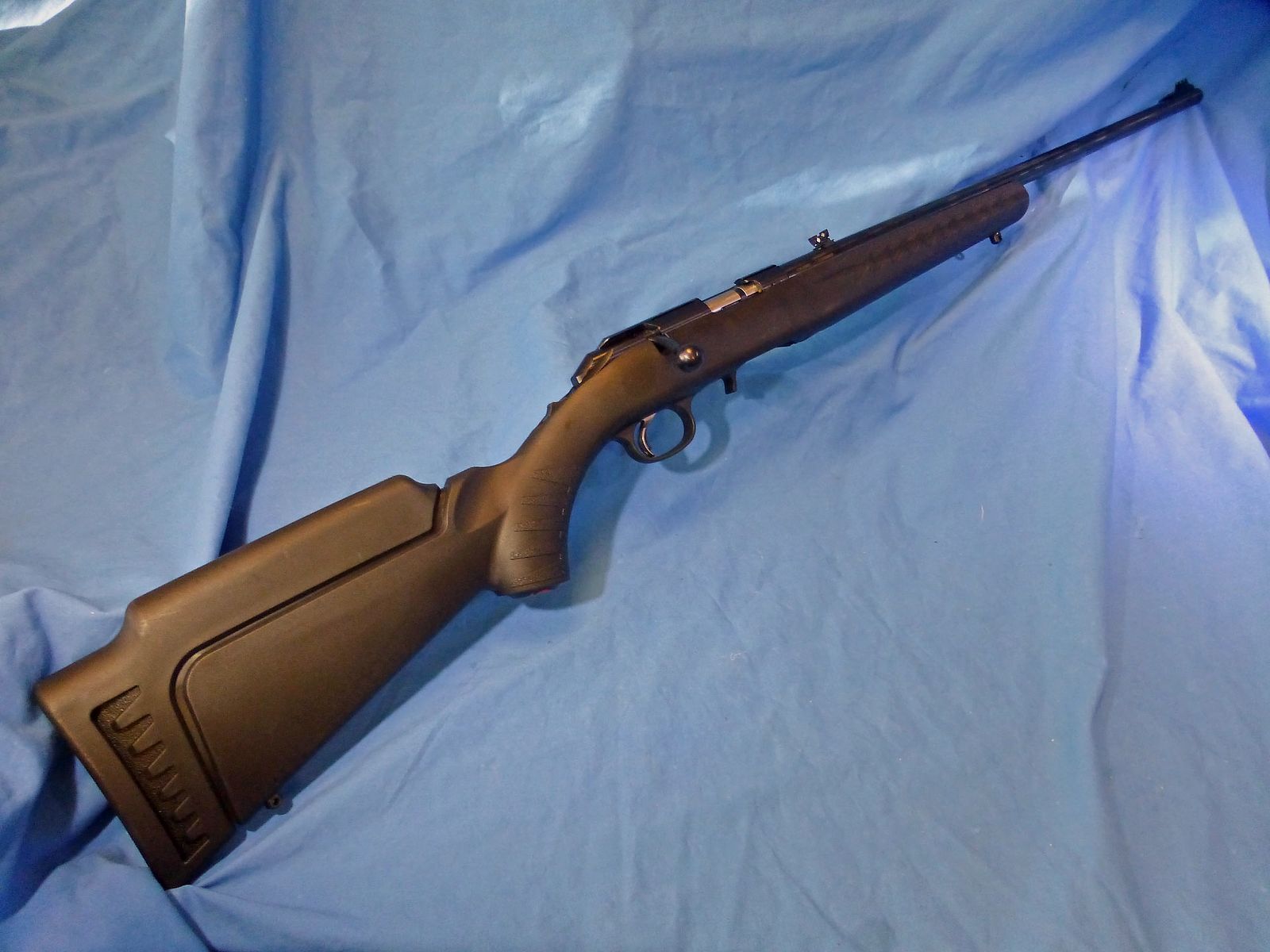 RUGER American Rimfire, 22LR, Bild 1 von 3