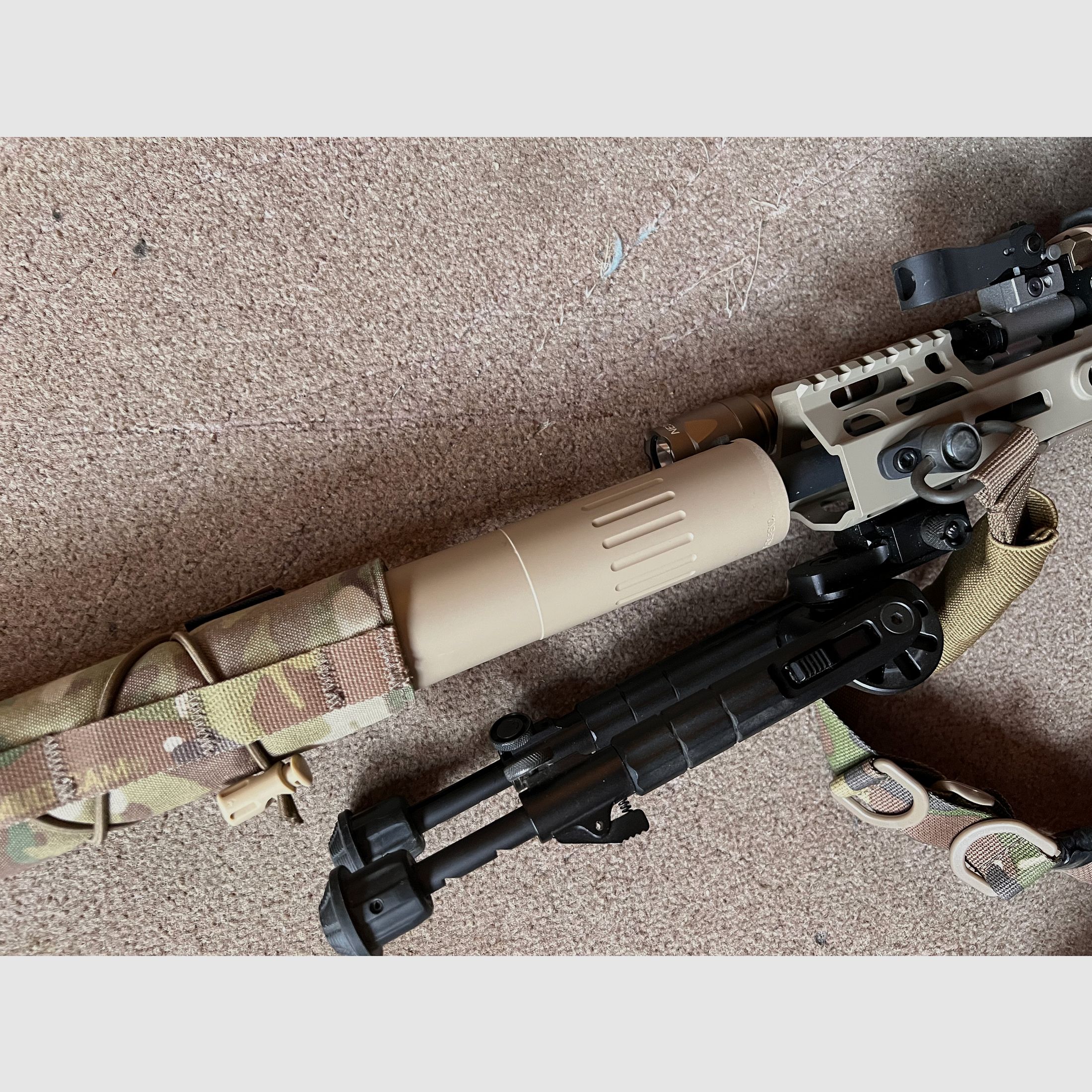 WE Scar H MK 17 en Desert Tan con mucho accesorio GBB Open Bolt 6mm BB Airsoft