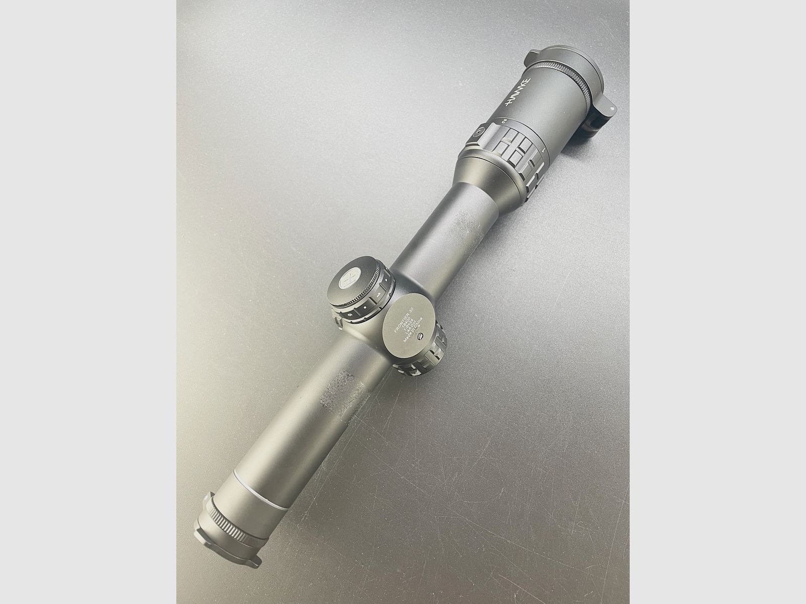 BWare HAWKE 18400 telescopio FRONTIER 30 1-6x24 L4A DOT V374