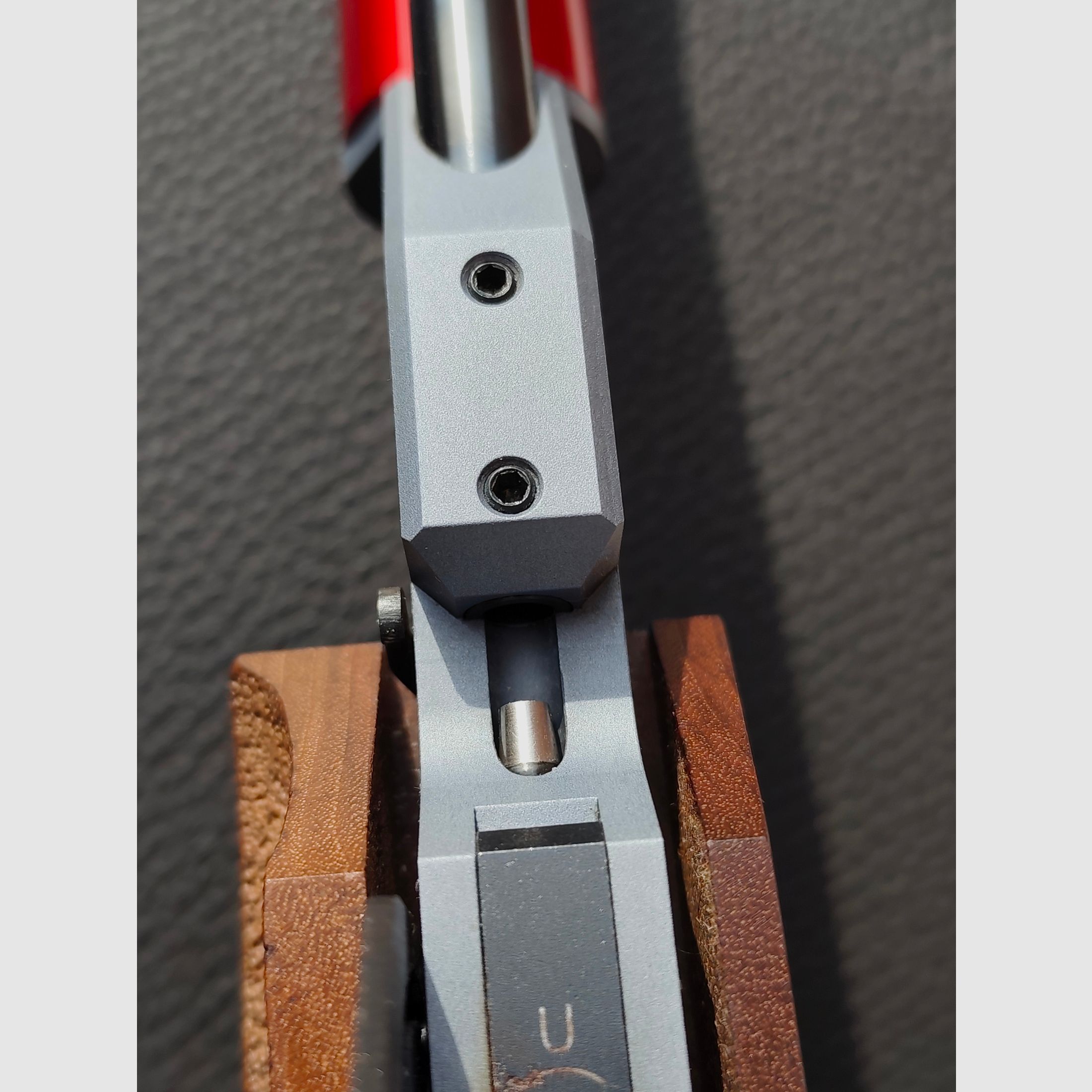 Morini Matchluftpistole C. Arm 162F