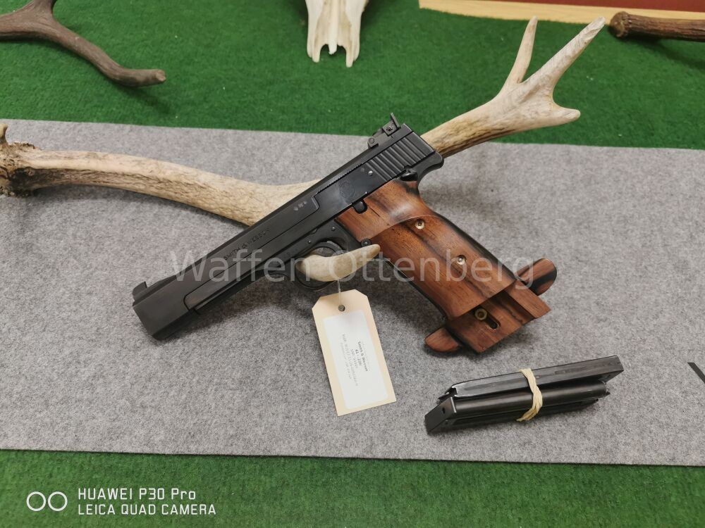 Smith & Wesson 41