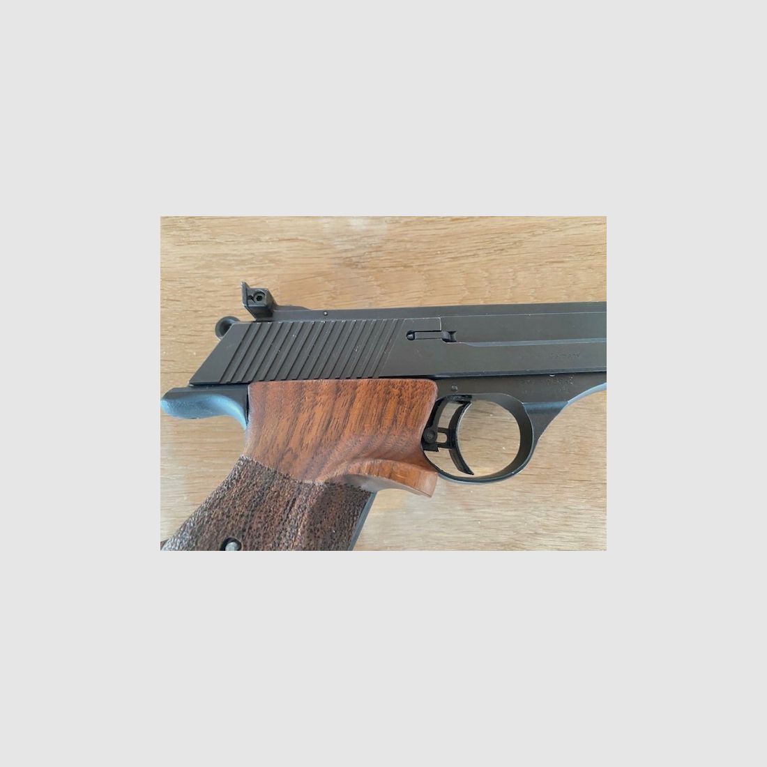 Erma ESP 85A plus .32 sistema de cambio – con empuñadura RINK y amplio stock de piezas de repuesto.