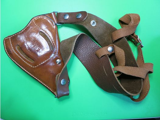 Holster BIANCHI .38/ .357, S&W #9R2, Universal Gürtel- oder Schulterholster (rechts/links), Revolver bis 3"
