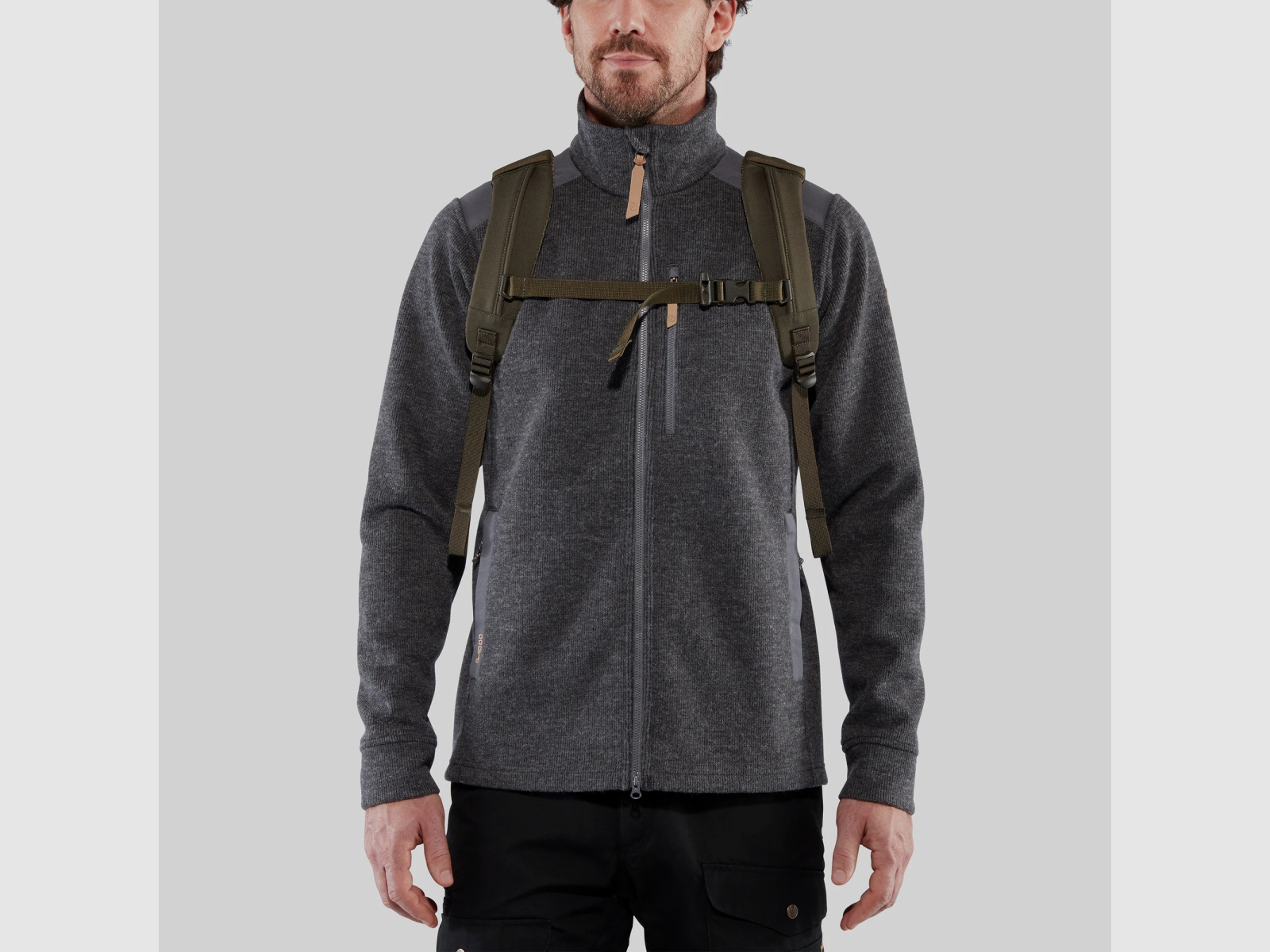 FJÄLLRÄVEN Singi Stubben Sitzrucksack Dark Olive