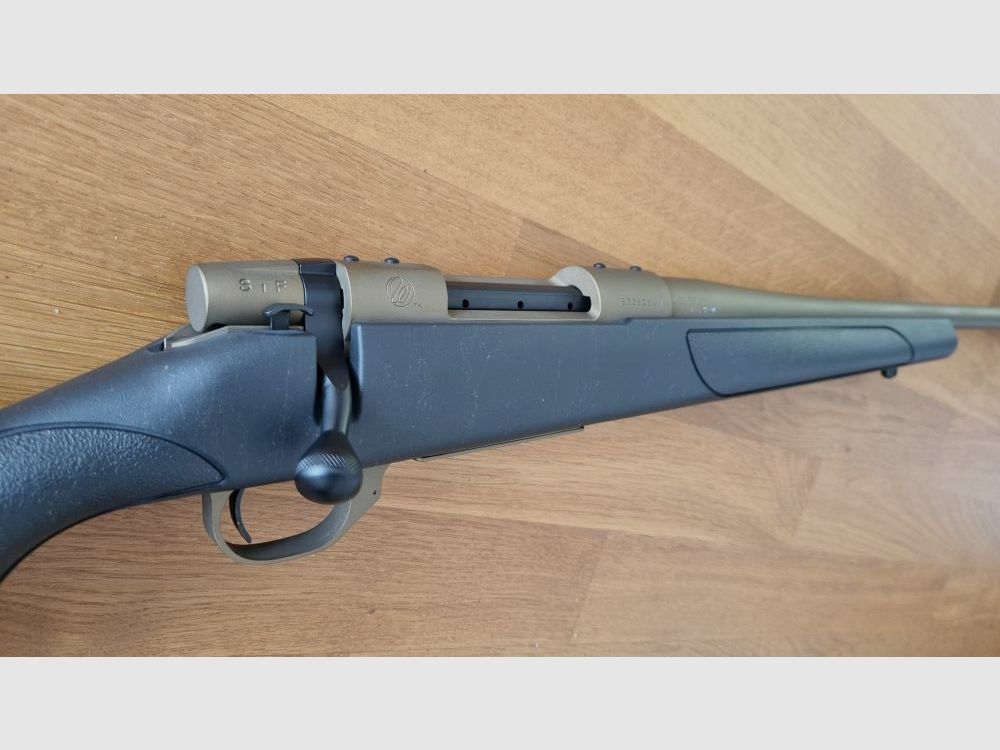 Weatherby Vanguard Weatherguard Brons, optioneel met Falke ZF