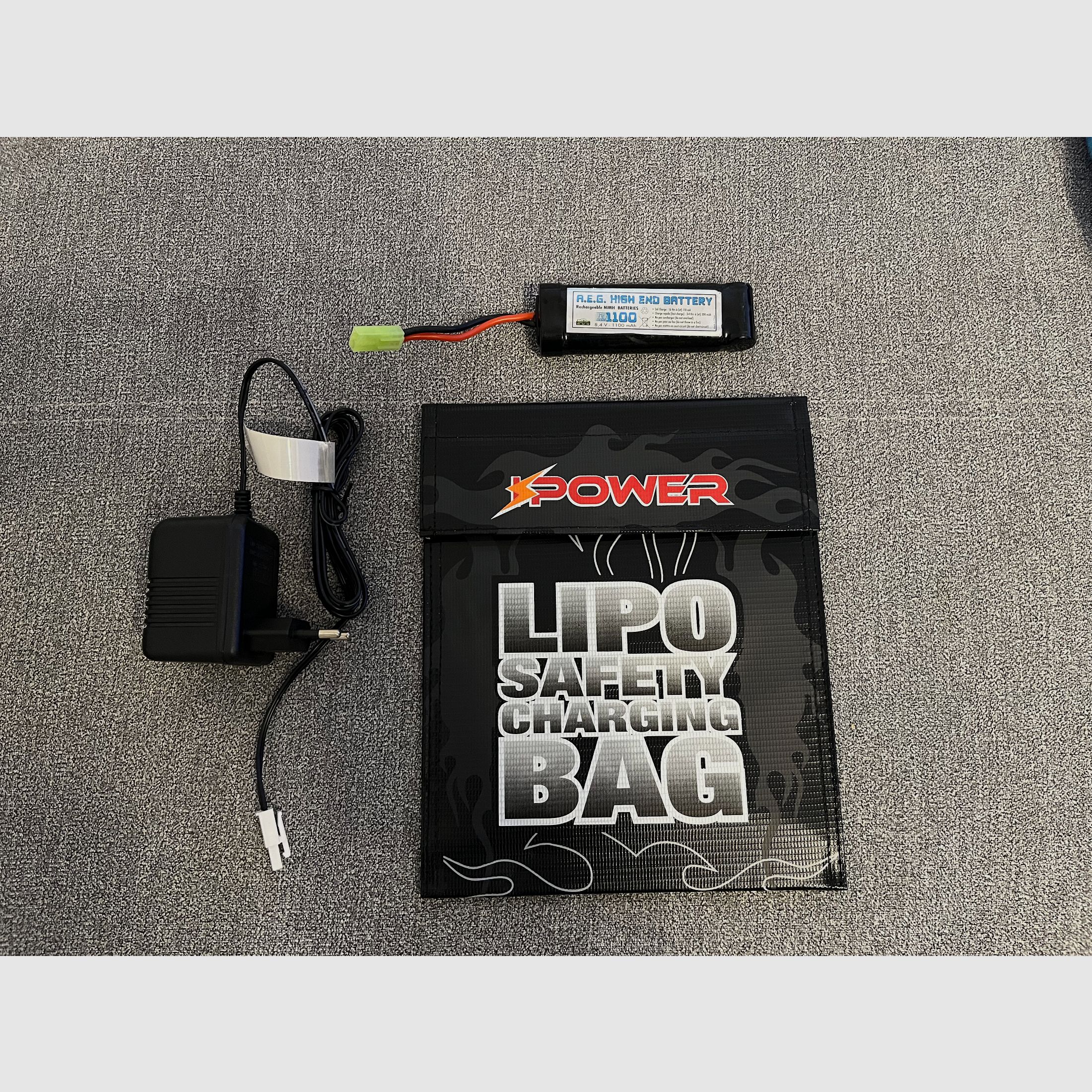 FN SCAR L S-AEG - Compleetset - 1,3 Joule, 6 Magazijnen, Red Dot & Koffer! Vanaf 18 jaar