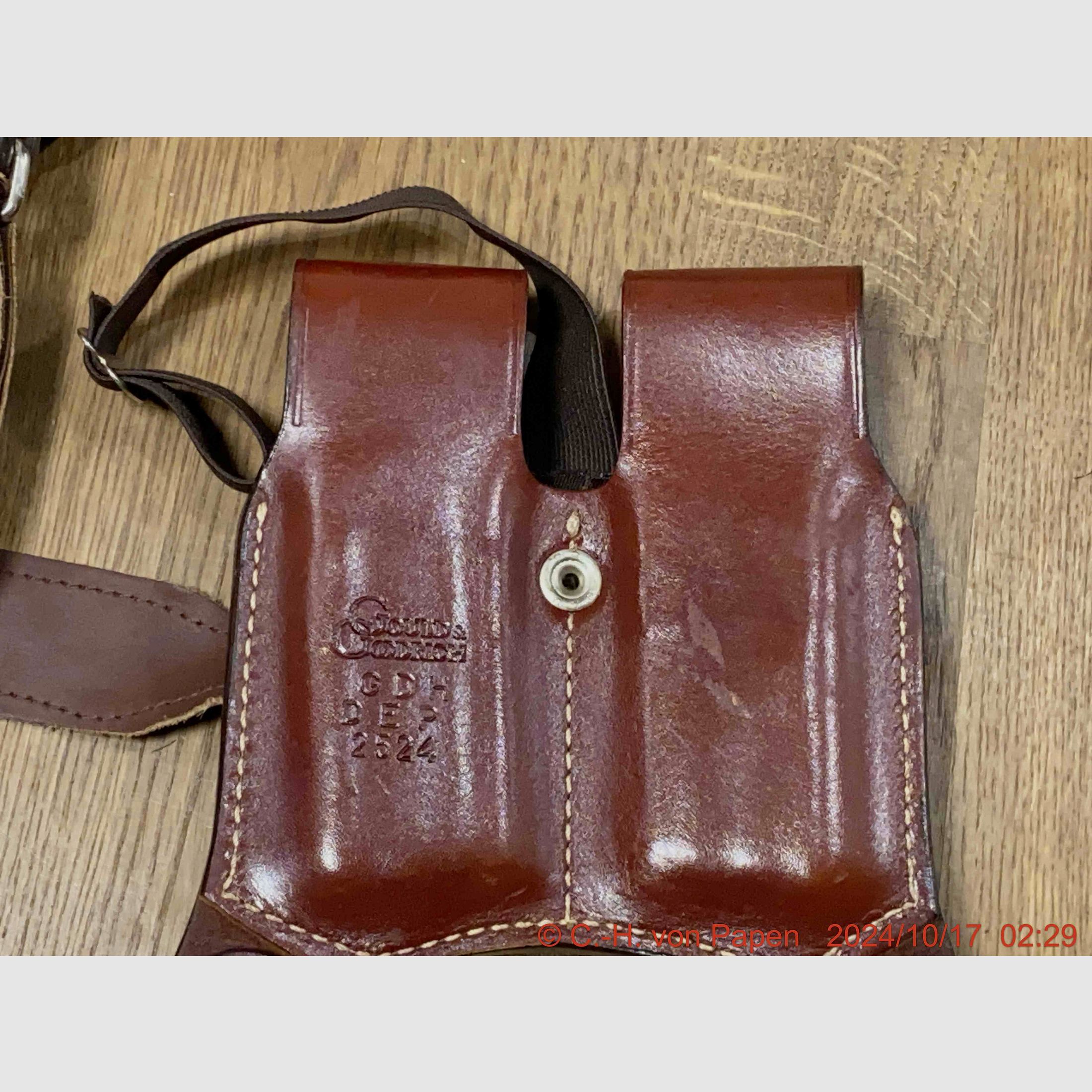 Desert Eagle Schulter Holster mit zwei Magazintaschen