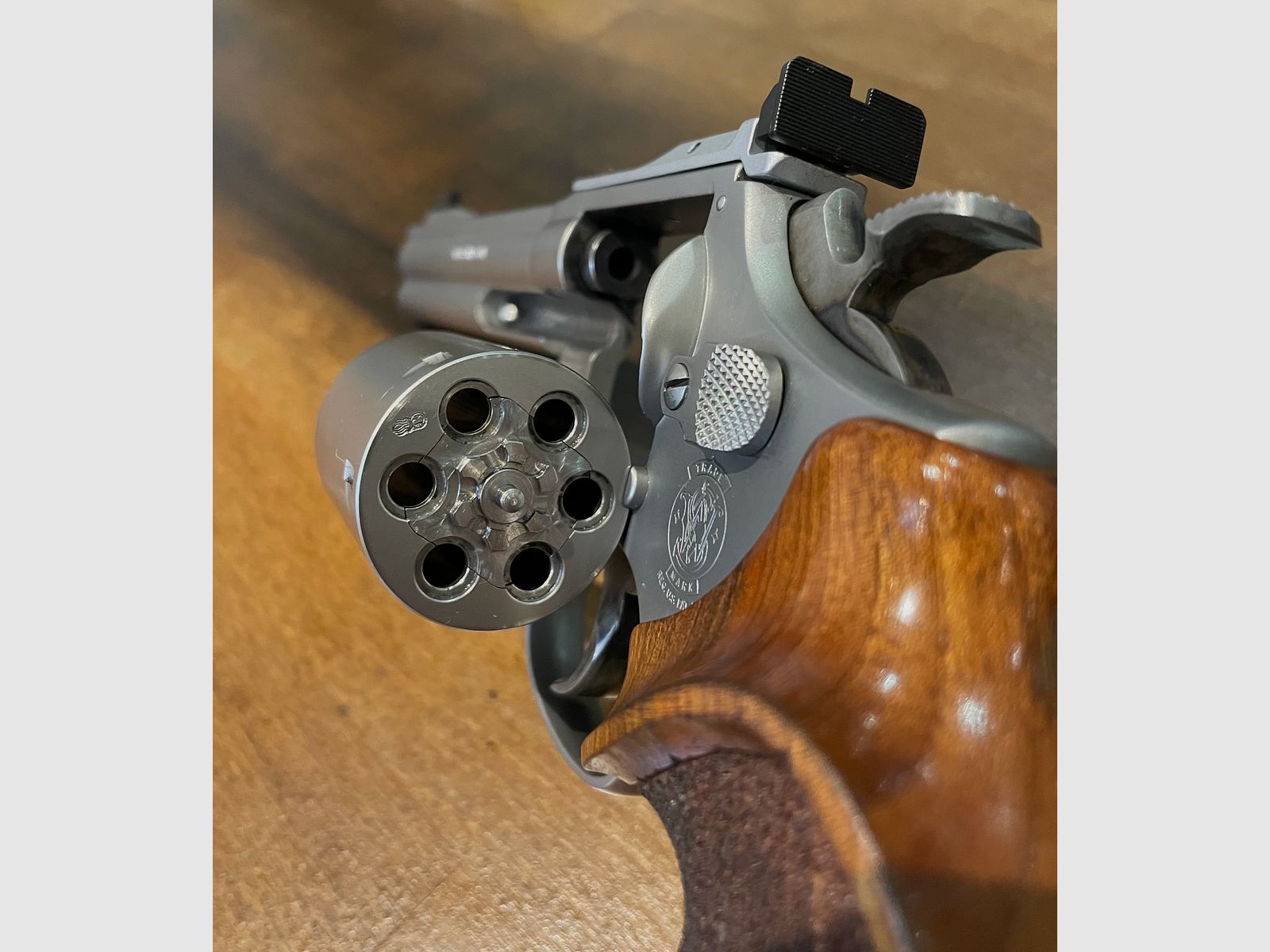 Smith & Wesson Revolver Mod. 617 Euro Sport Cal. .22 l.r 6