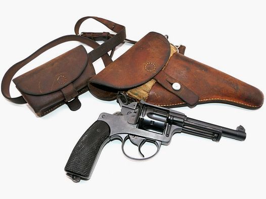 Fabbrica d'armi di Berna Revolver Ordinanza svizzera Mod.1929 nel calibro 7,5. Inclusi accessori