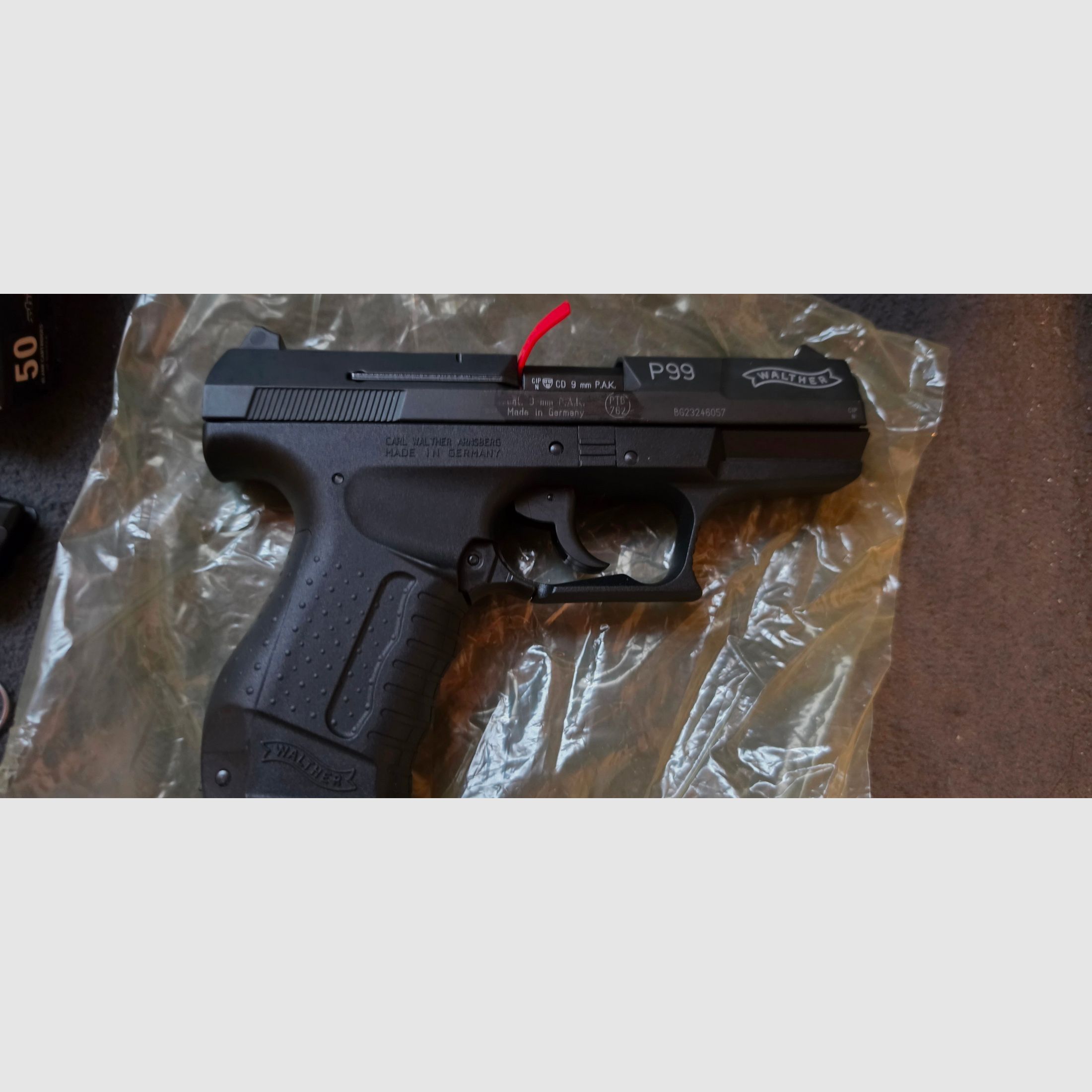Walther P99 + Köcher + 100 Schuss