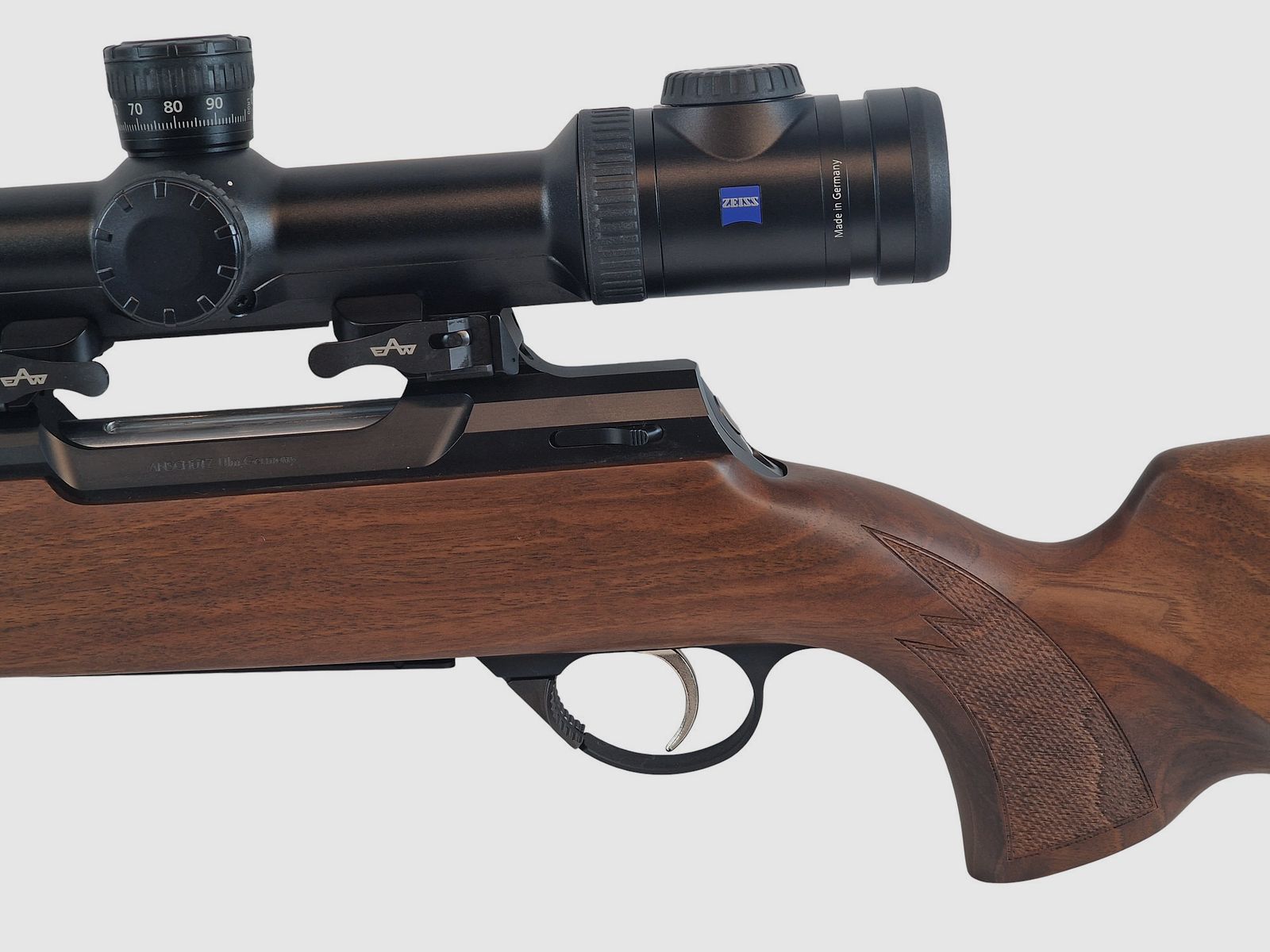 Anschütz Mod. 1782 im Kal. 30-06 Spring. LL 52cm mit M15x1 und Zeiss V8 