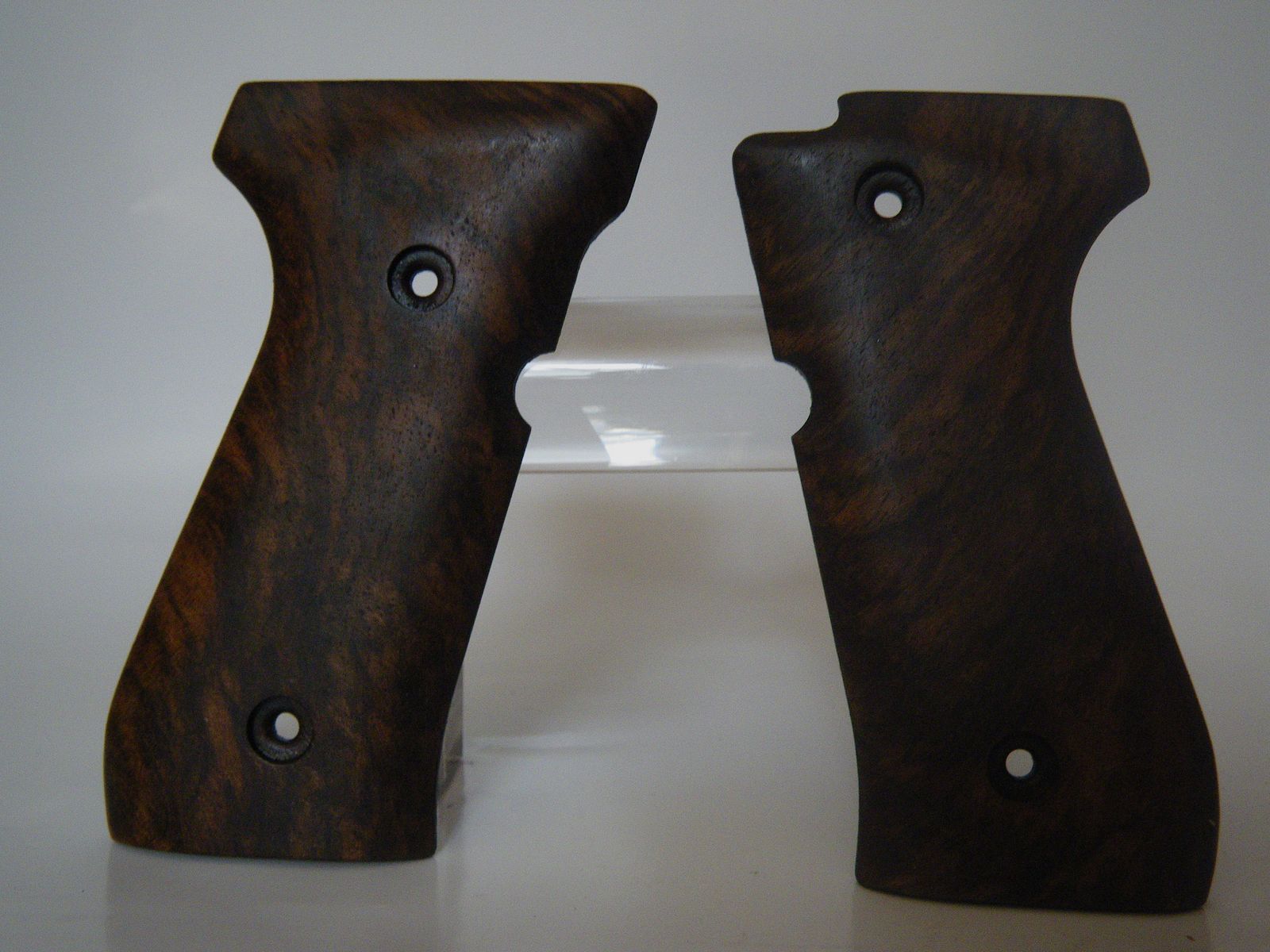 Luxe Holzgriffschalen Beretta 92, Bild 1 von 2