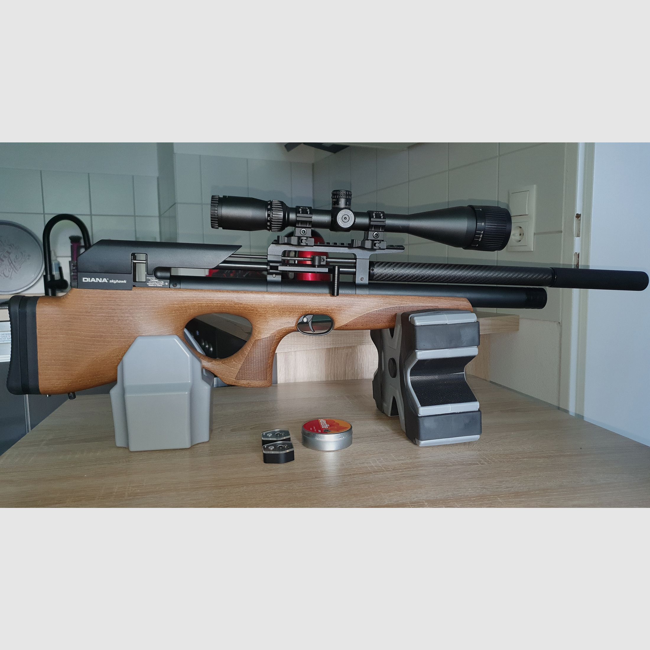 Diana Skyhawk Gen 2 con accesorios