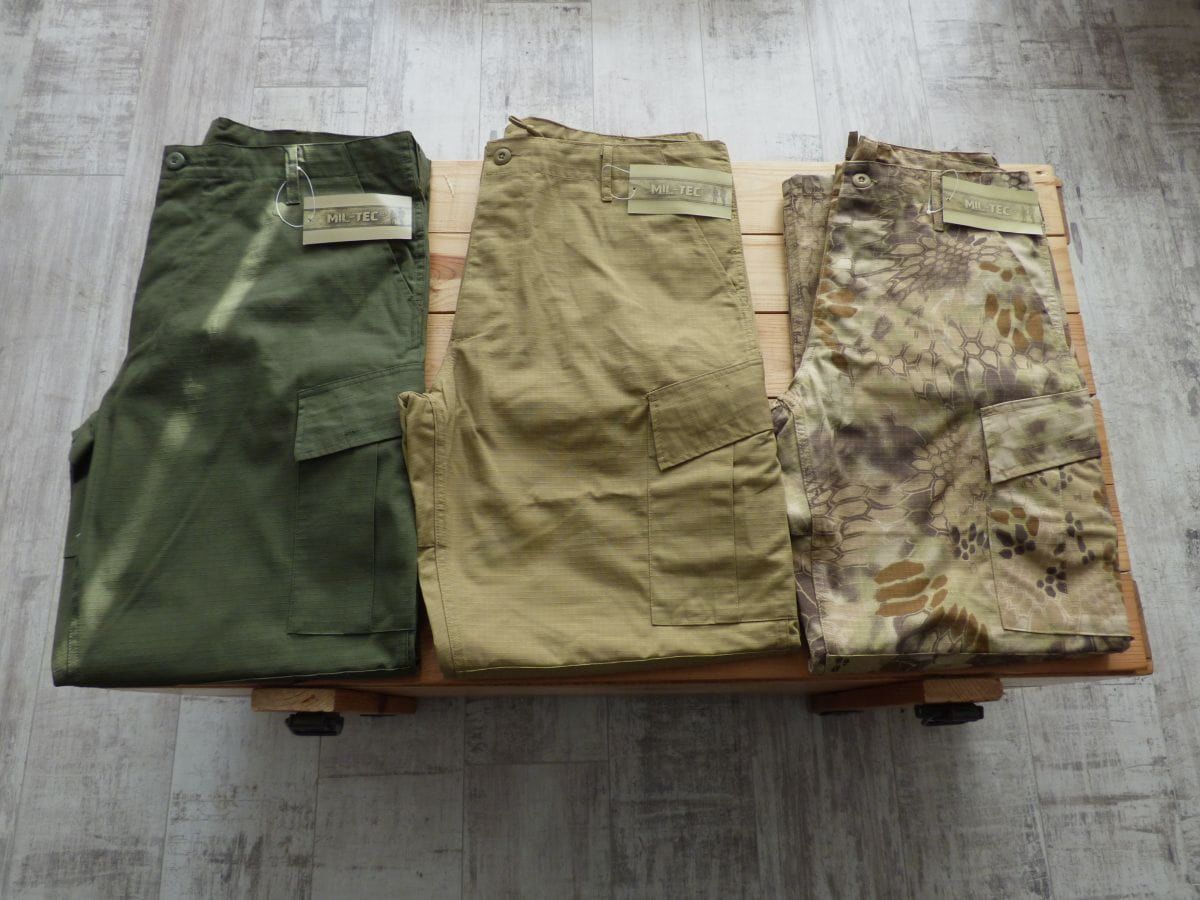 ACU-Hose in Coyote, Bild 2 von 2