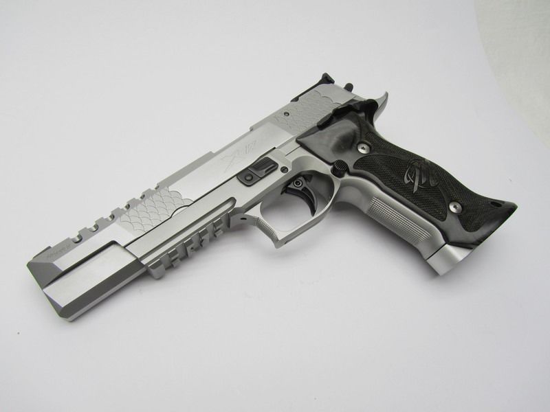 Sig Sauer P226 X-Six  CLUB30 - neuwertig