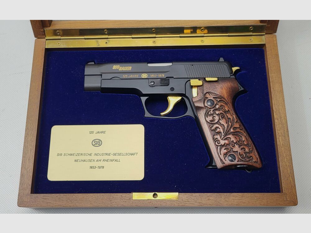 SIG Jubiläum P210-1 700 Jahre // P226 125 Jahre // P220 125 Jahre