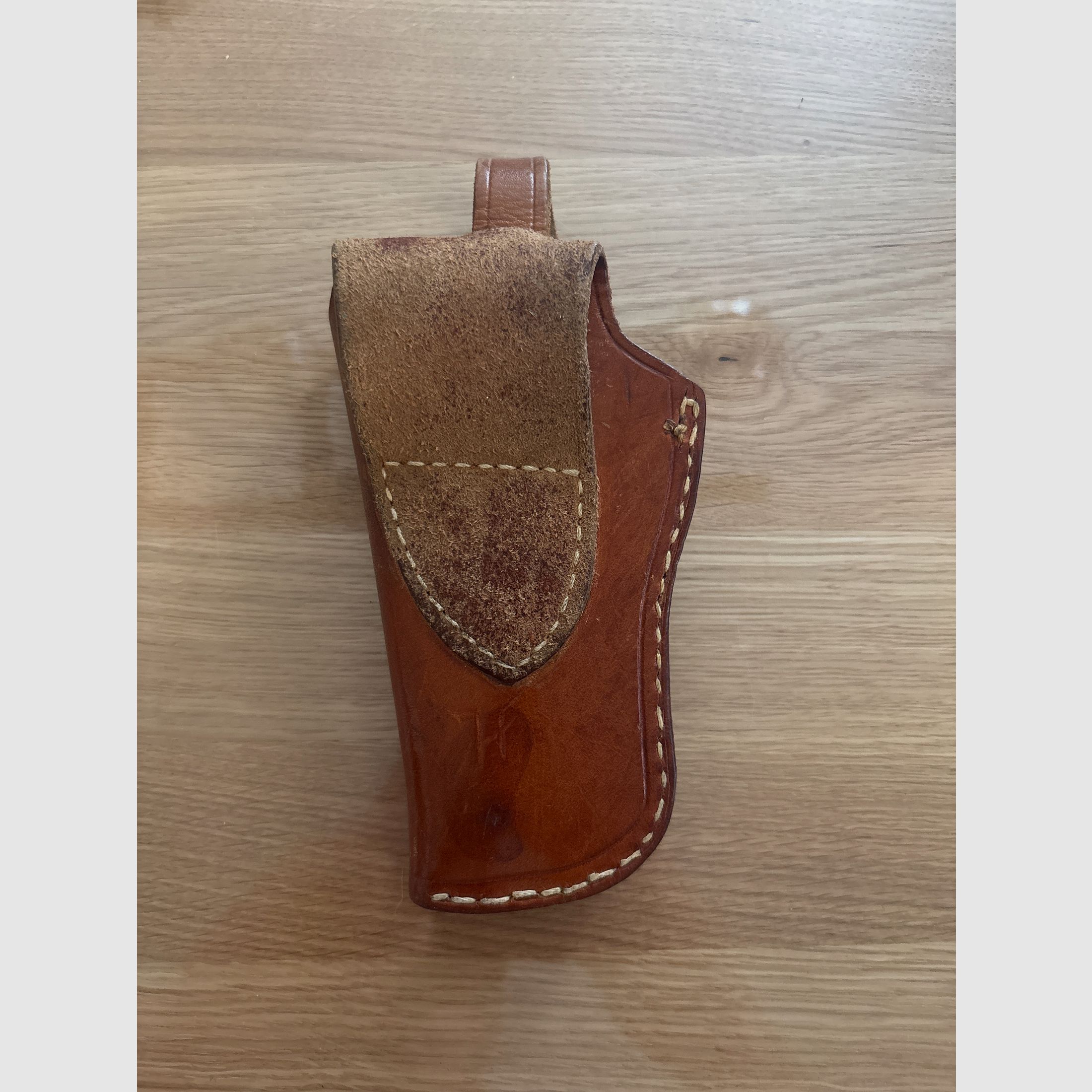 Verschillende holsters van leer