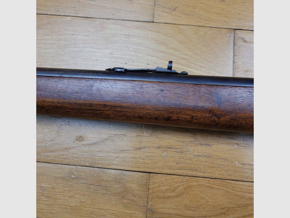 Très belle « carabine » Winchester Model 1892 – Version « rifle » à canon rond – en 32WCF – Arme New Haven de 1906 – Beaux bois en noyer américain – Très beau canon et mécanisme – Hausse Marble d&rsquo;époque – Très beaux marquages – TBE+, image 33 sur 36