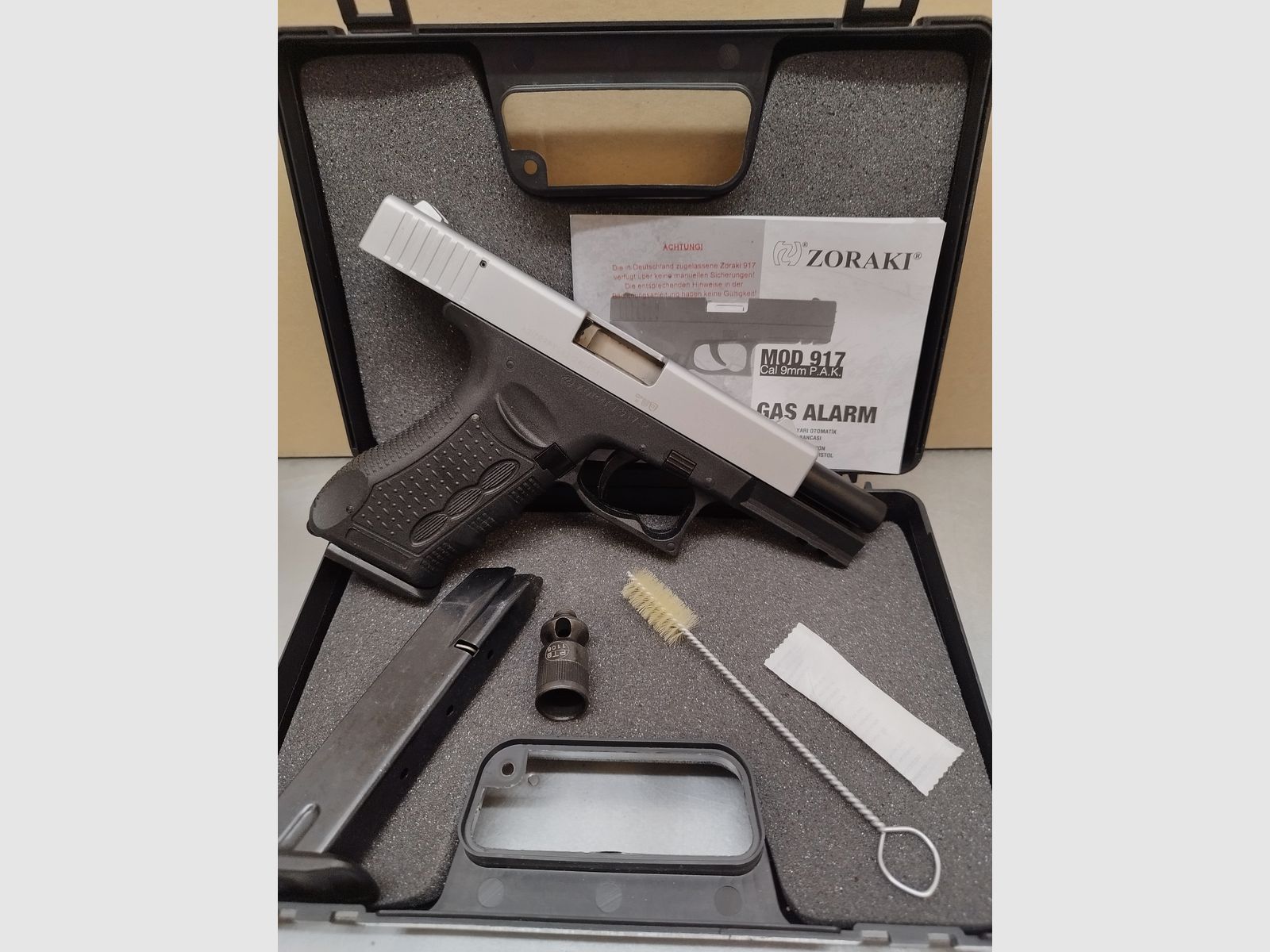 Zoraki 917 pistola a salve 9mm PAK cromata opaca + caricatore di riserva !!Come nuova!!