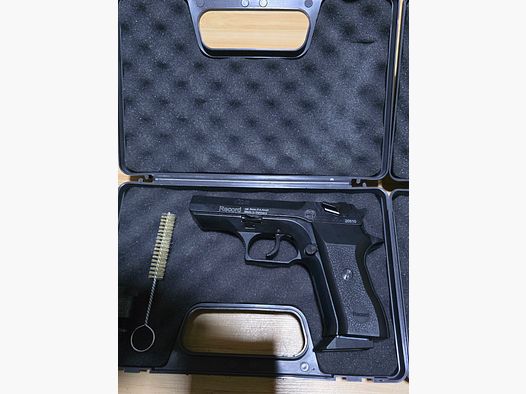 Enregistrement COP Schwarz Schreckschuss 9mm PAK