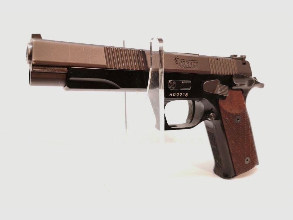 Pardini GT 45 - begehrte Sportpistole mit 5" Lauf, Handballenschutz, einstellbarer Abzug