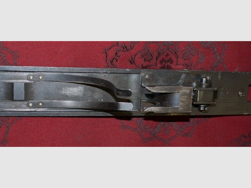 Couvercle de boîtier d'armes et de munitions allemandes MG08