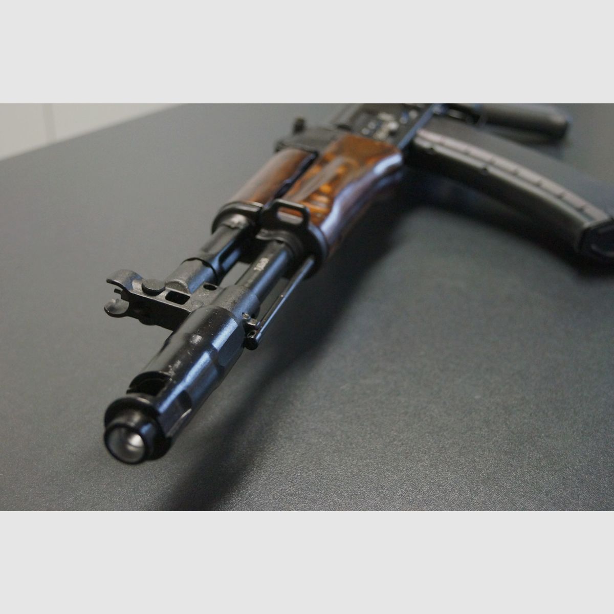 Kalashnikov Izhmash Saiga MKK-104 Spec, image 5 sur 6