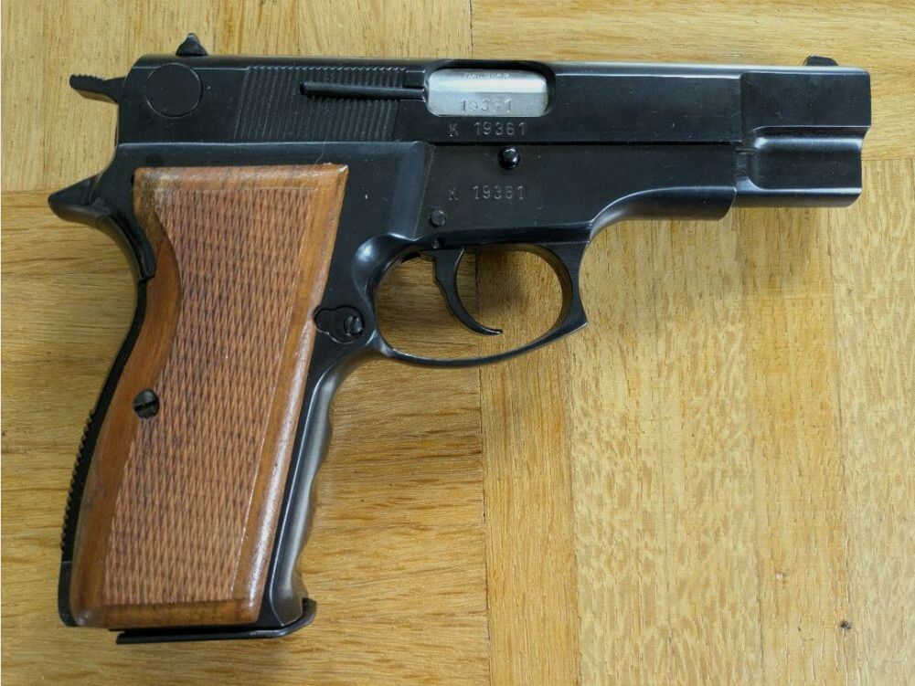 Luger M90
