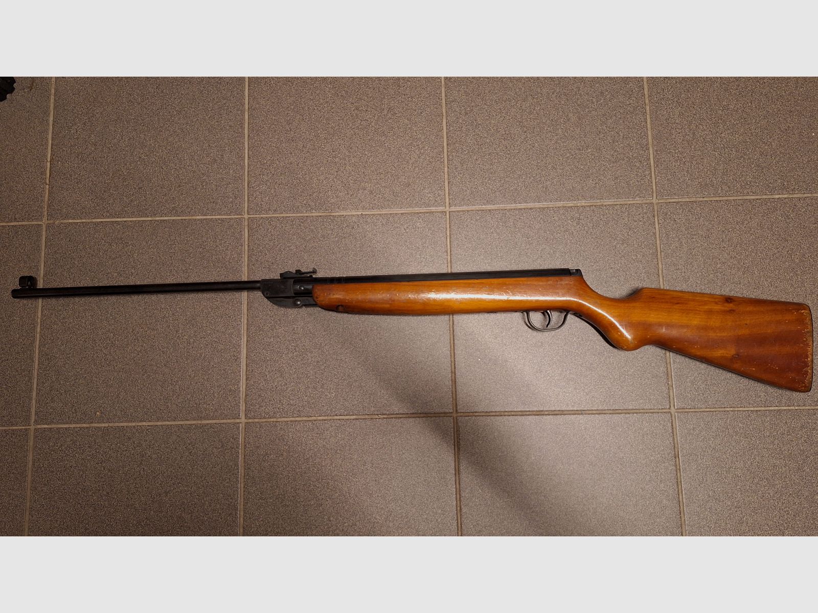 Karabinek pneumatyczny Modell 302 Haenel Suhl oryginalny DDR