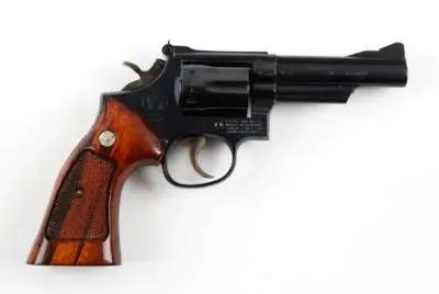 Revolver Smith&wesson mod.19-4 cal. 357M come nuovo (VENDUTO)