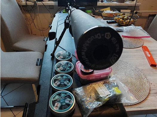 FX Dreamline Tactical 7,62 mm, accessoires et beaucoup de munitions