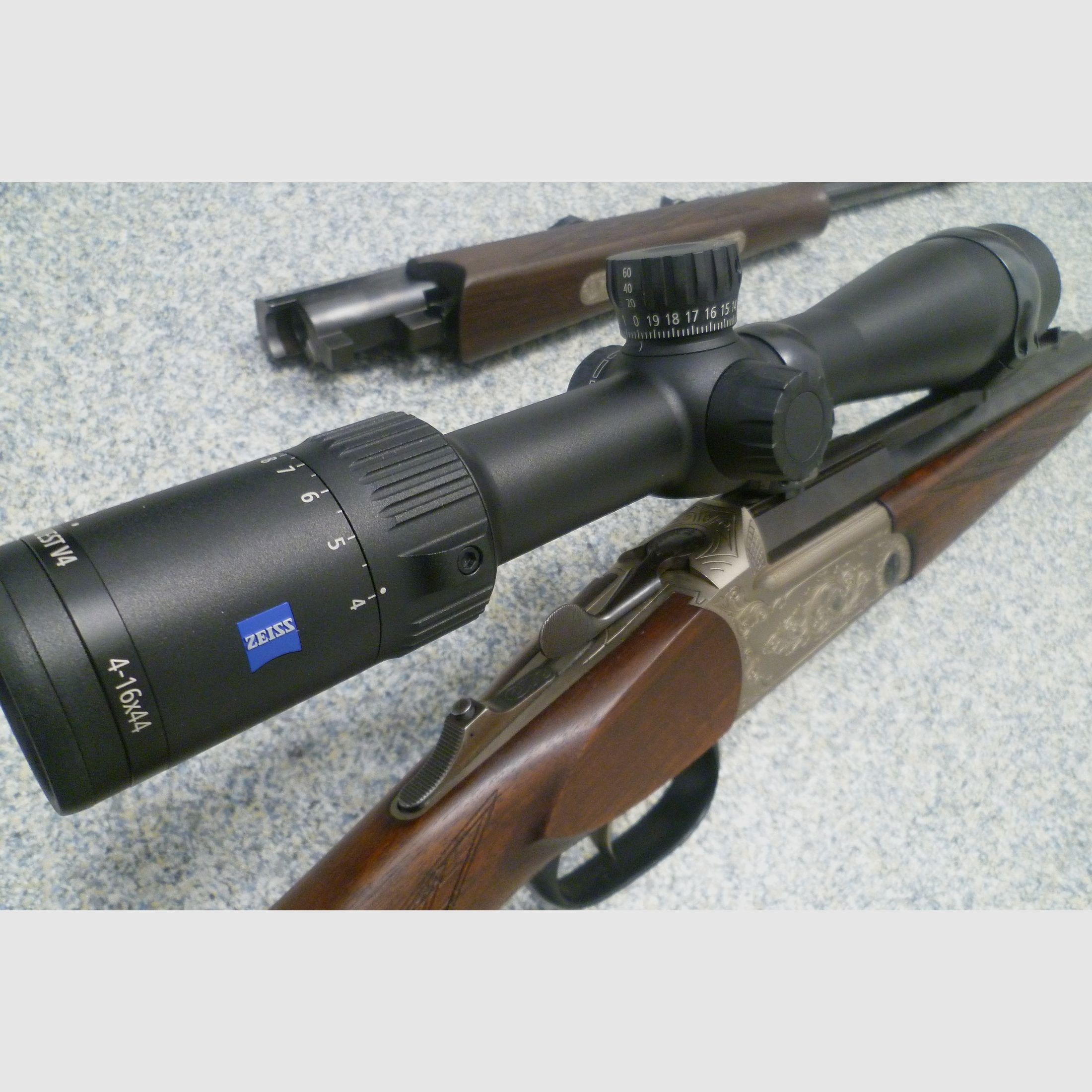 Blaser Kipplaufbüchse K770 5,6x50R Magnum mit Austauschlauf K77 8x68S