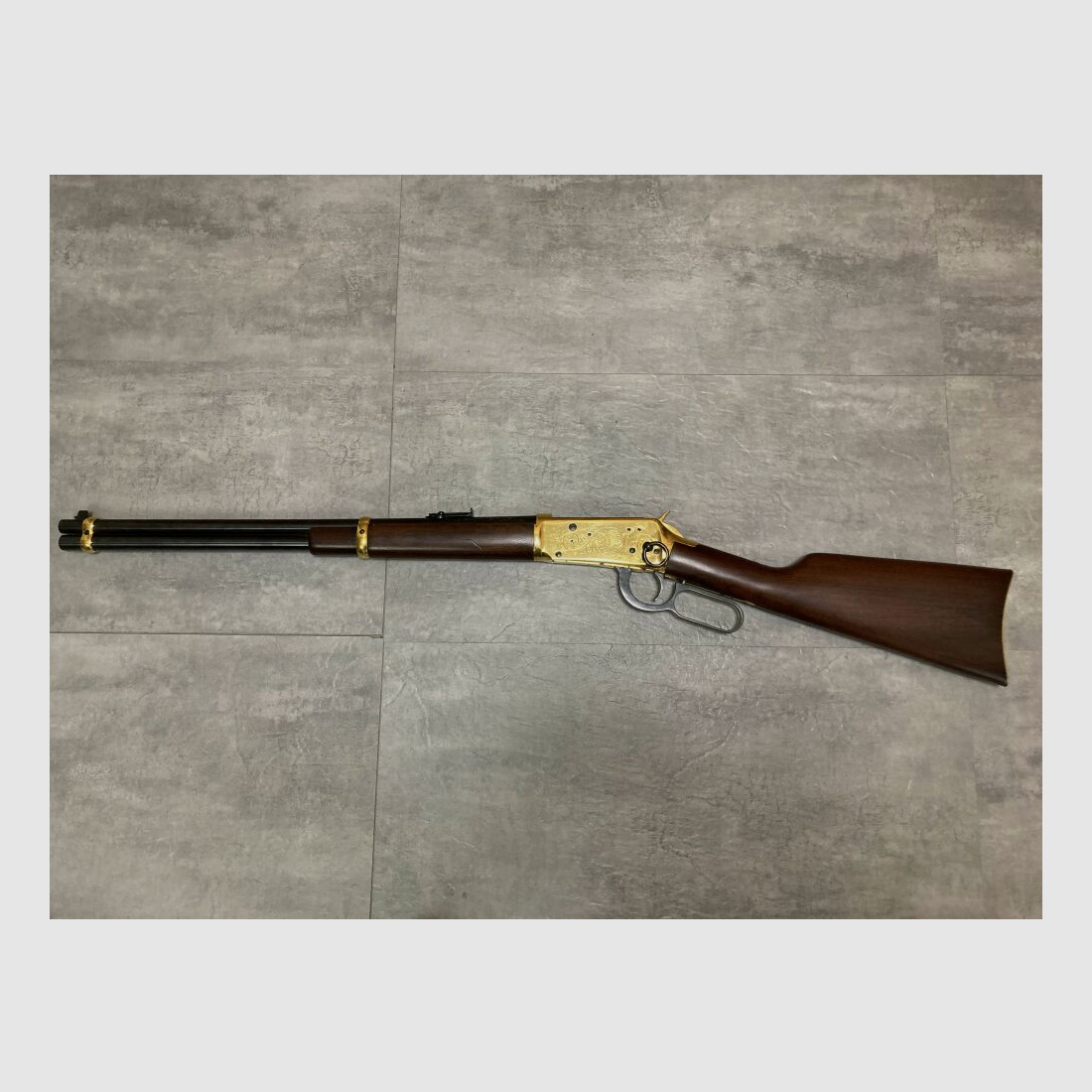 Winchester	 Modell 94 Yellow Boy Indian Carbine