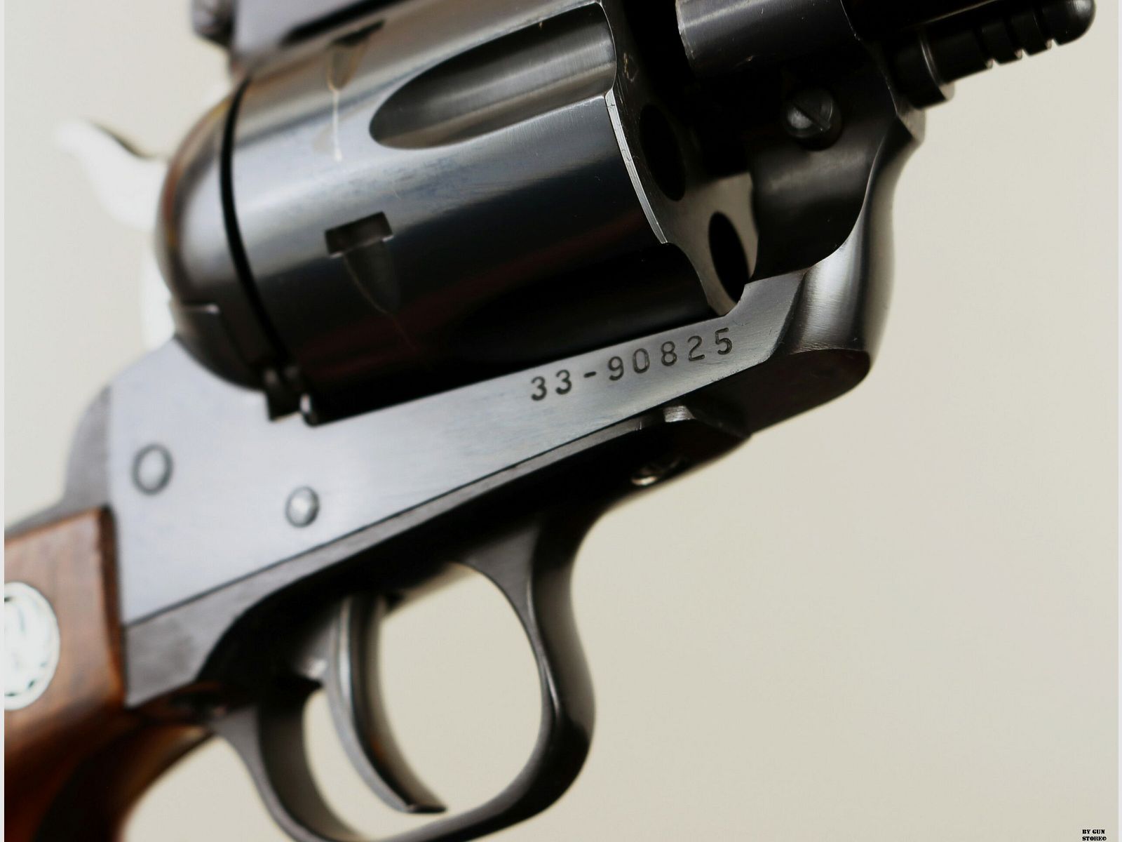 Revolver Ruger mod. New Model Blackhawk kal. 357 mag. matr. 33-90825, afbeelding 8 van 12