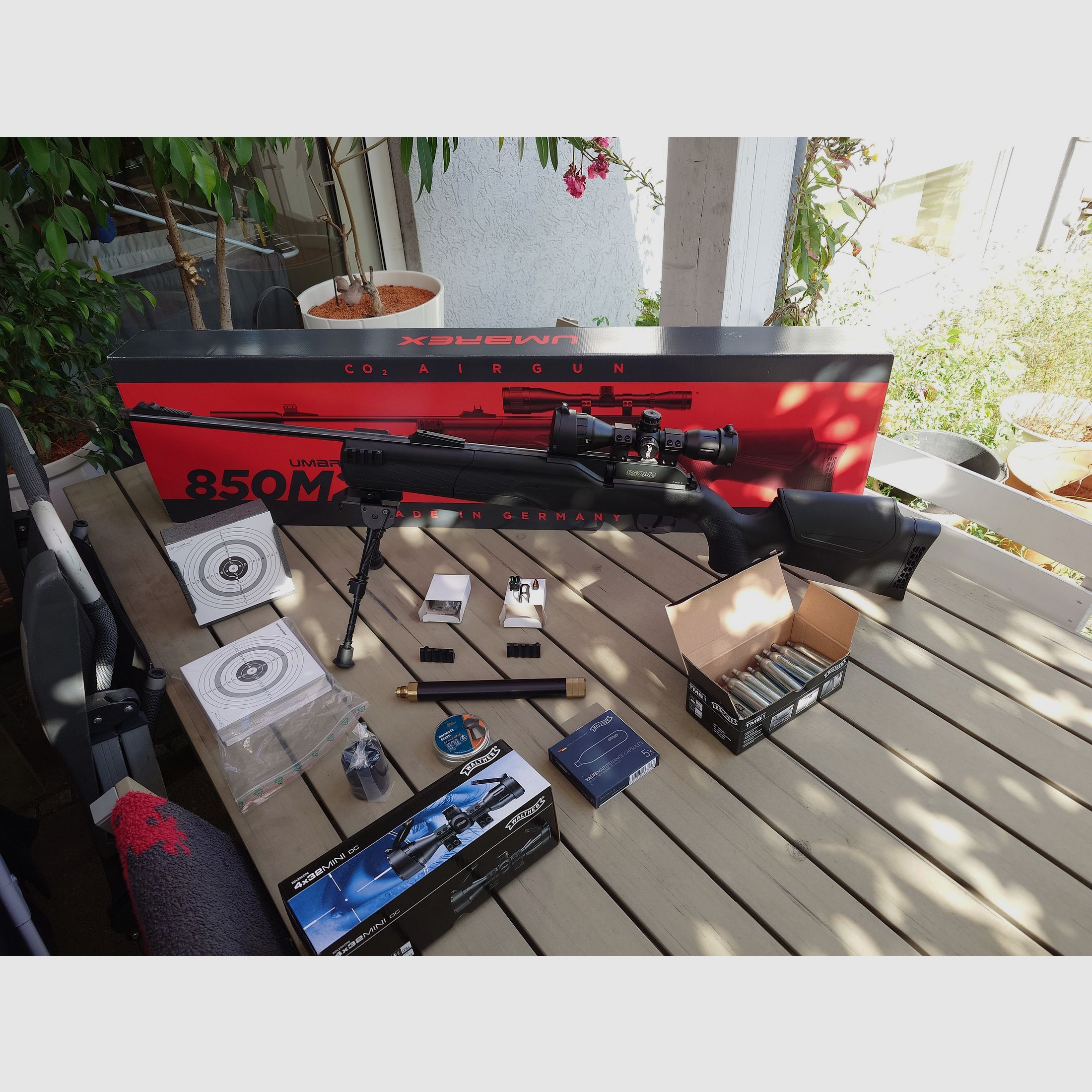 Umarex 850 m2 (Kostenlose Lieferung) mit Co2 Adapter und Walther Zielfernrohr + viel Zubehör 