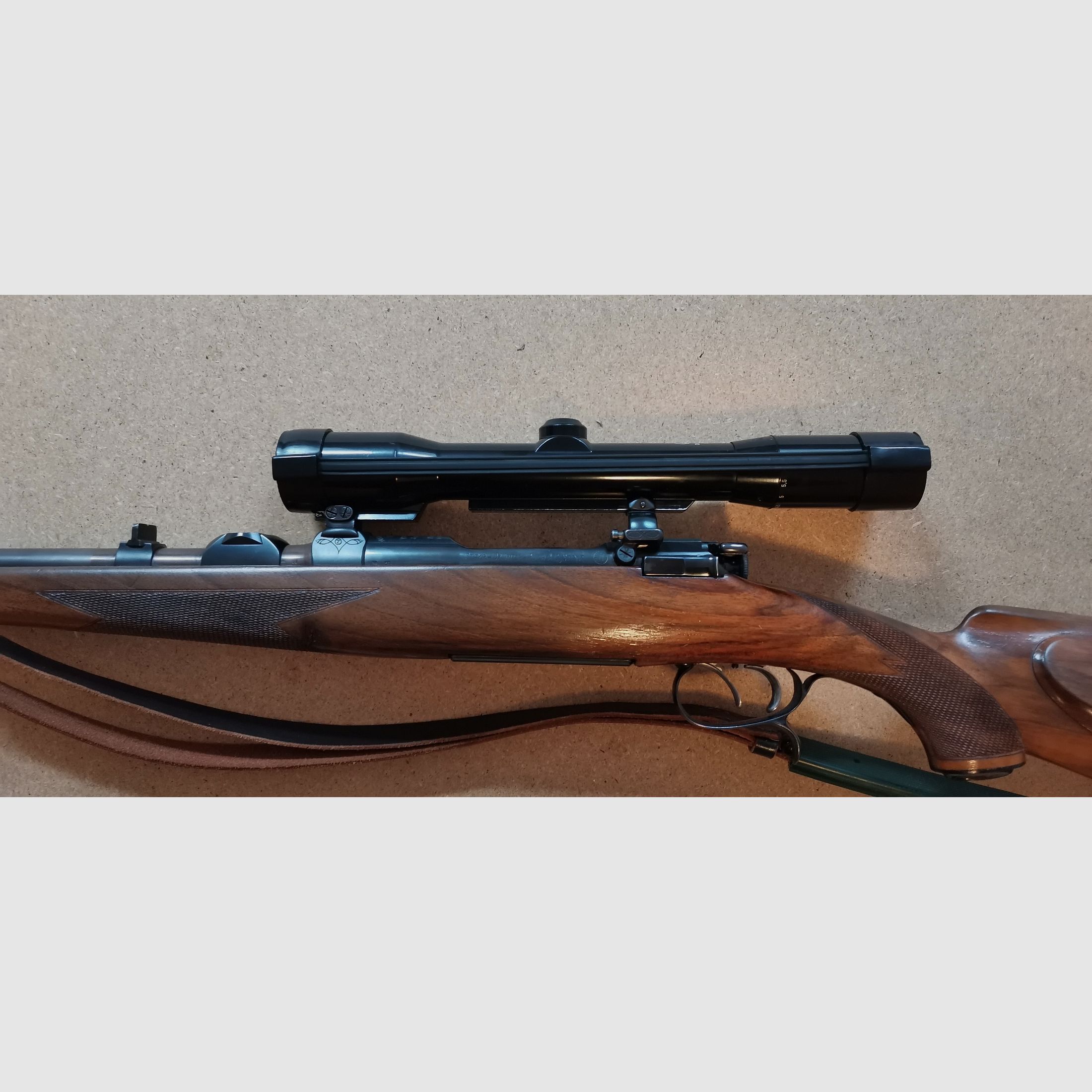 Mauser 66, Repetierbüchse, 7 x 64 mit 2 Kahles 3-9 x 42 und 8 x 56