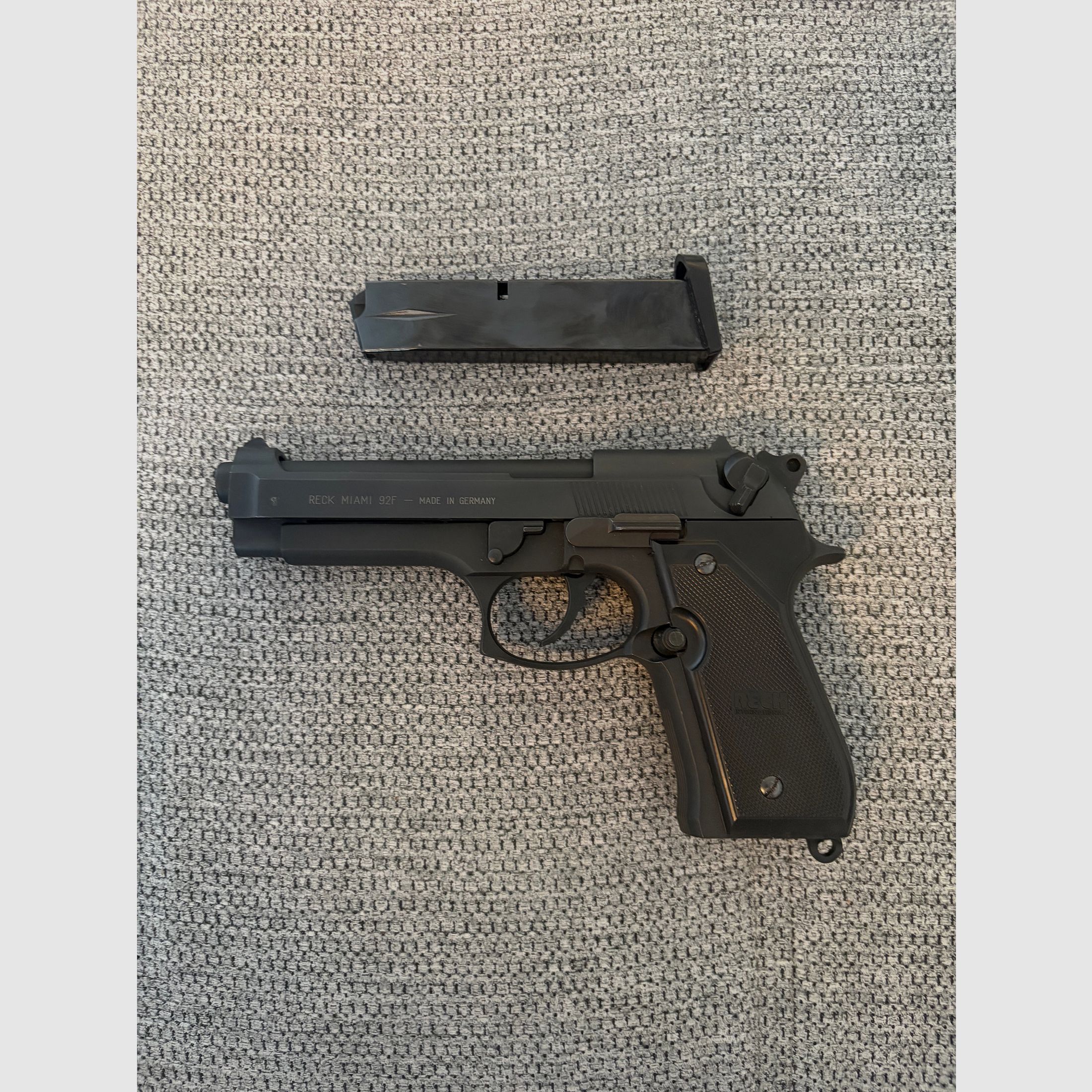 RECK MIAMI 92F (PTB)