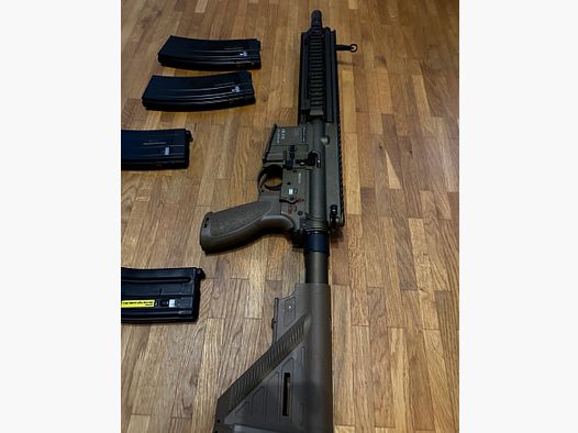 Heckler & Koch HK416 A5 Full Metal Gas Blow Back 6mm BB RAL 8000. con 3 caricatori in totale!