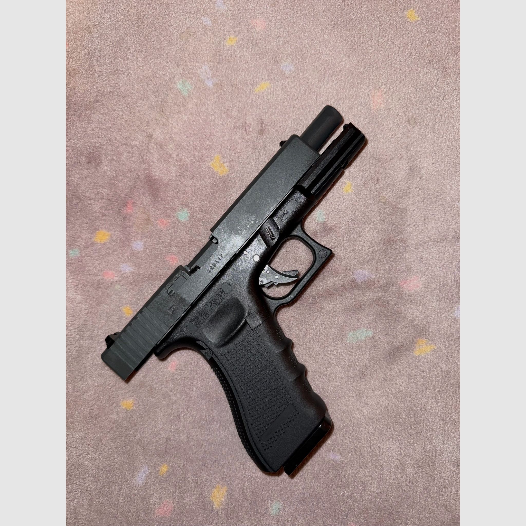 Pistolet Glock 17 Gen5 Co2 (4,5mm) Pakiet