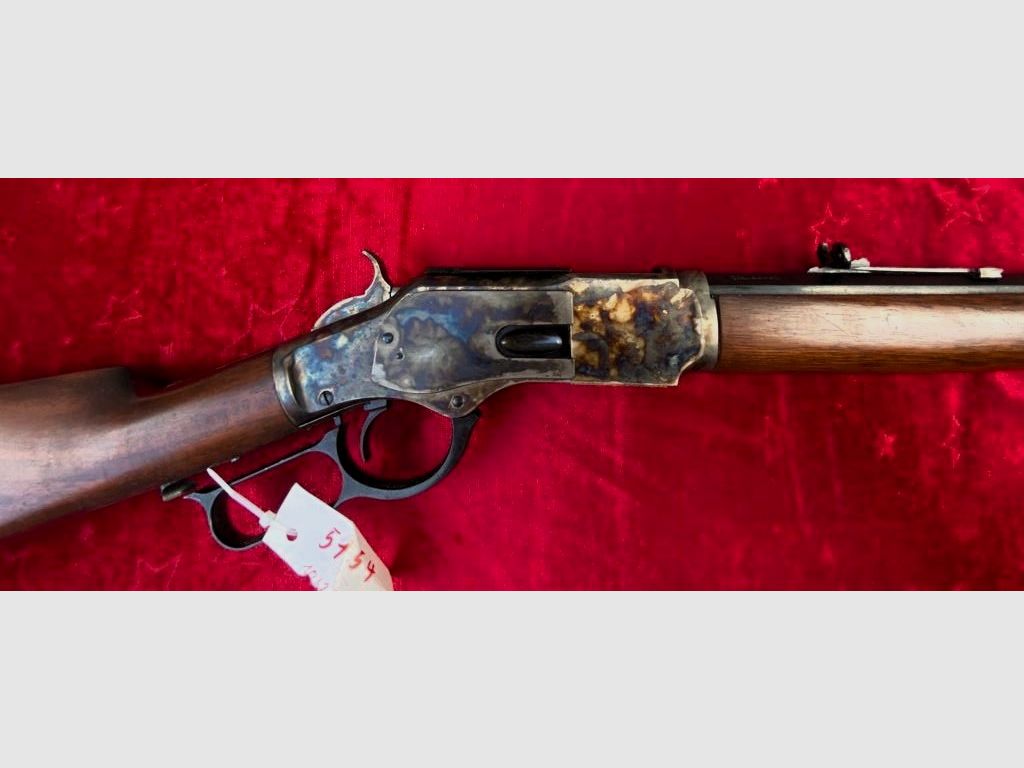 Winchester 73 aus Hege Uberti Fertigung Kal. 44 - 40  Ganzstahl bunt gehärtet mit 8-kant Lauf