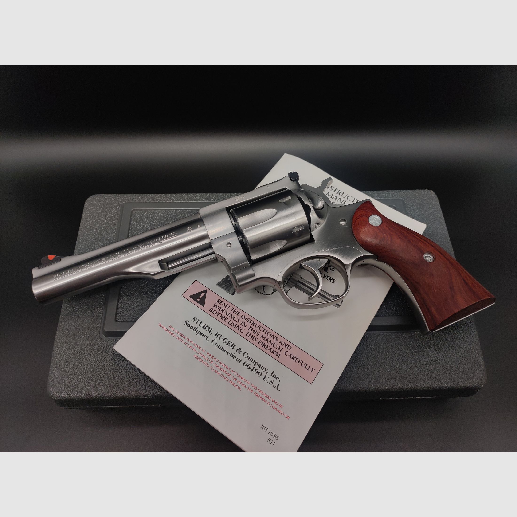 Ruger Redhawk .44 Magnum – Neuwertig – inkl. 401 Schuss Munition & Originalzubehör