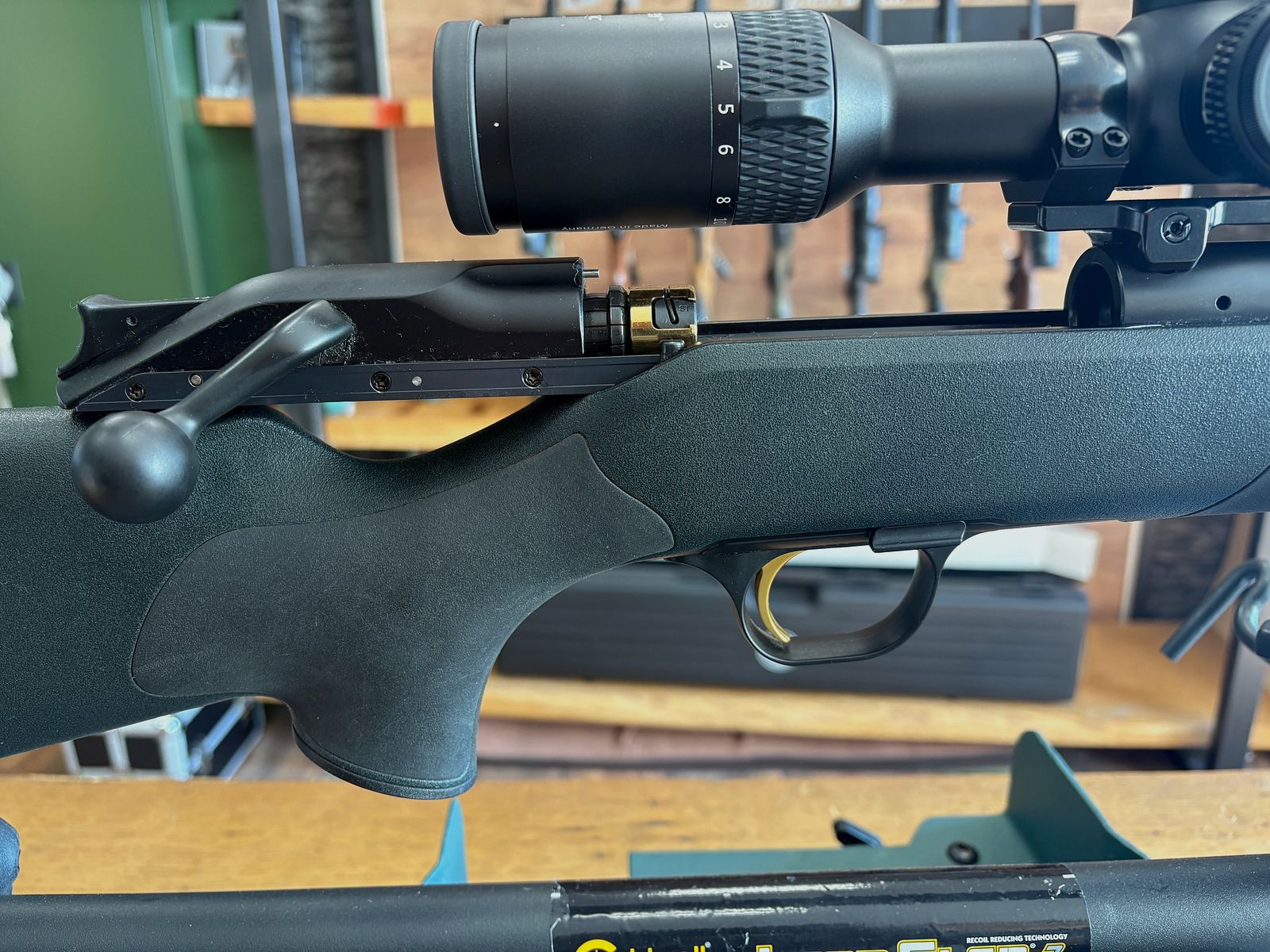 OFERTA KOMPLETNA: Blaser R8 Professional 7x64 – karbowany | złote akcenty NOWY Blaser B2, zdjęcie 2 z 6
